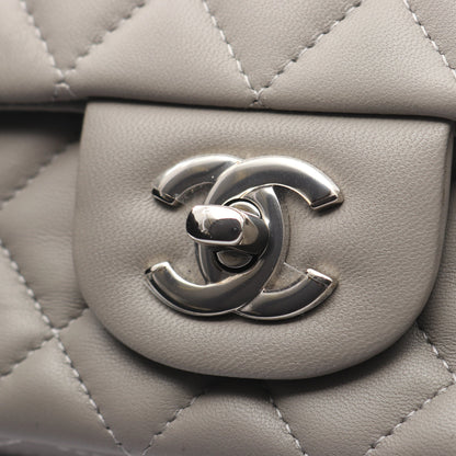 ミニマトラッセ20 チェーンショルダーバッグ ラムスキン グレー シルバー金具 シャネル バッグ CHANEL