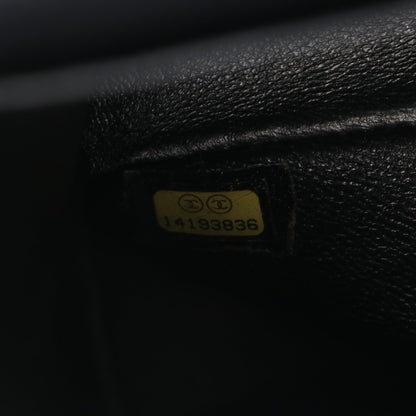 マトラッセ Wフラップ Wチェーンショルダーバッグ キャビアスキン ブラック ゴールド金具 シャネル