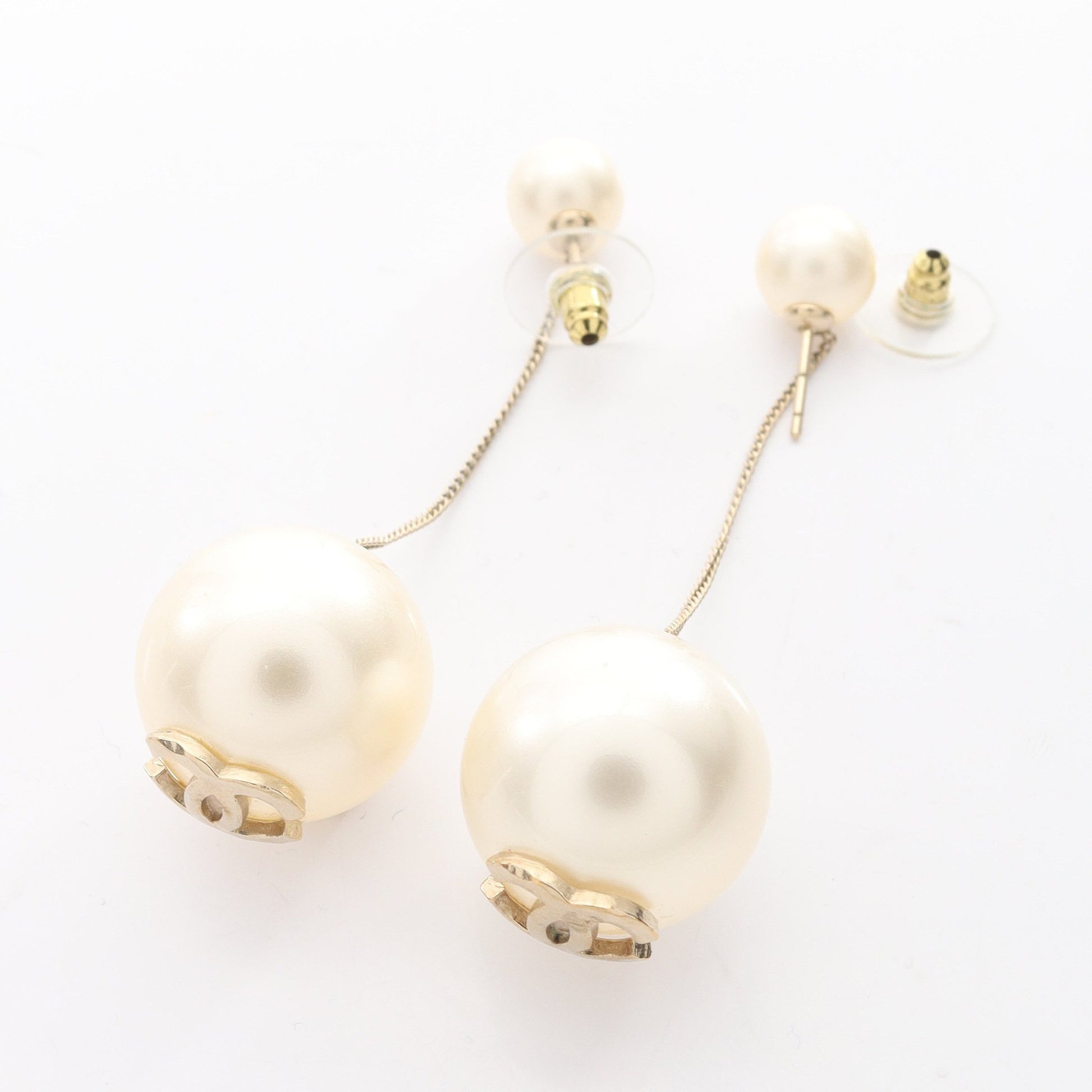 ココマーク ピアス フェイクパール GP ホワイト ゴールド シャネル アクセサリー CHANEL