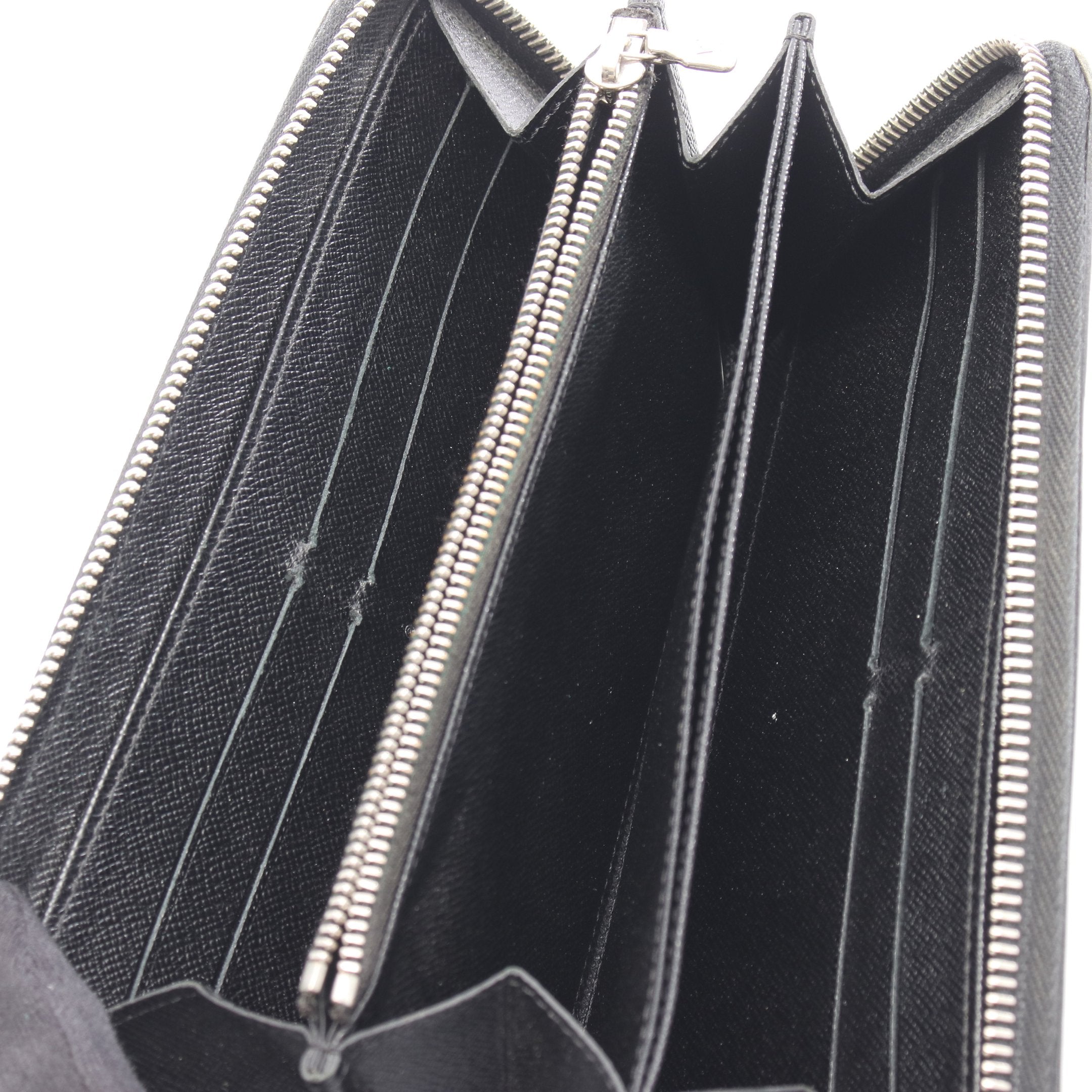 ジッピーウォレット エピエレクトリック ノワール ラウンドファスナー