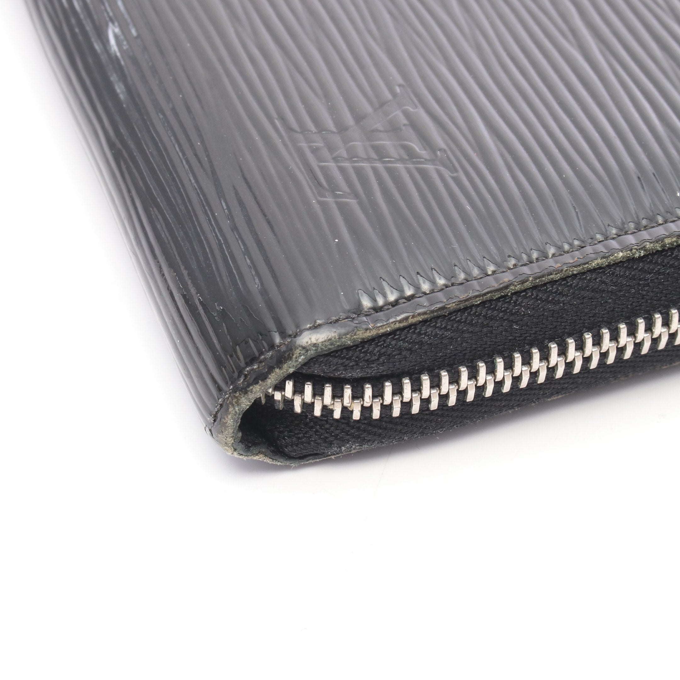 ジッピーウォレット エピエレクトリック ノワール ラウンドファスナー