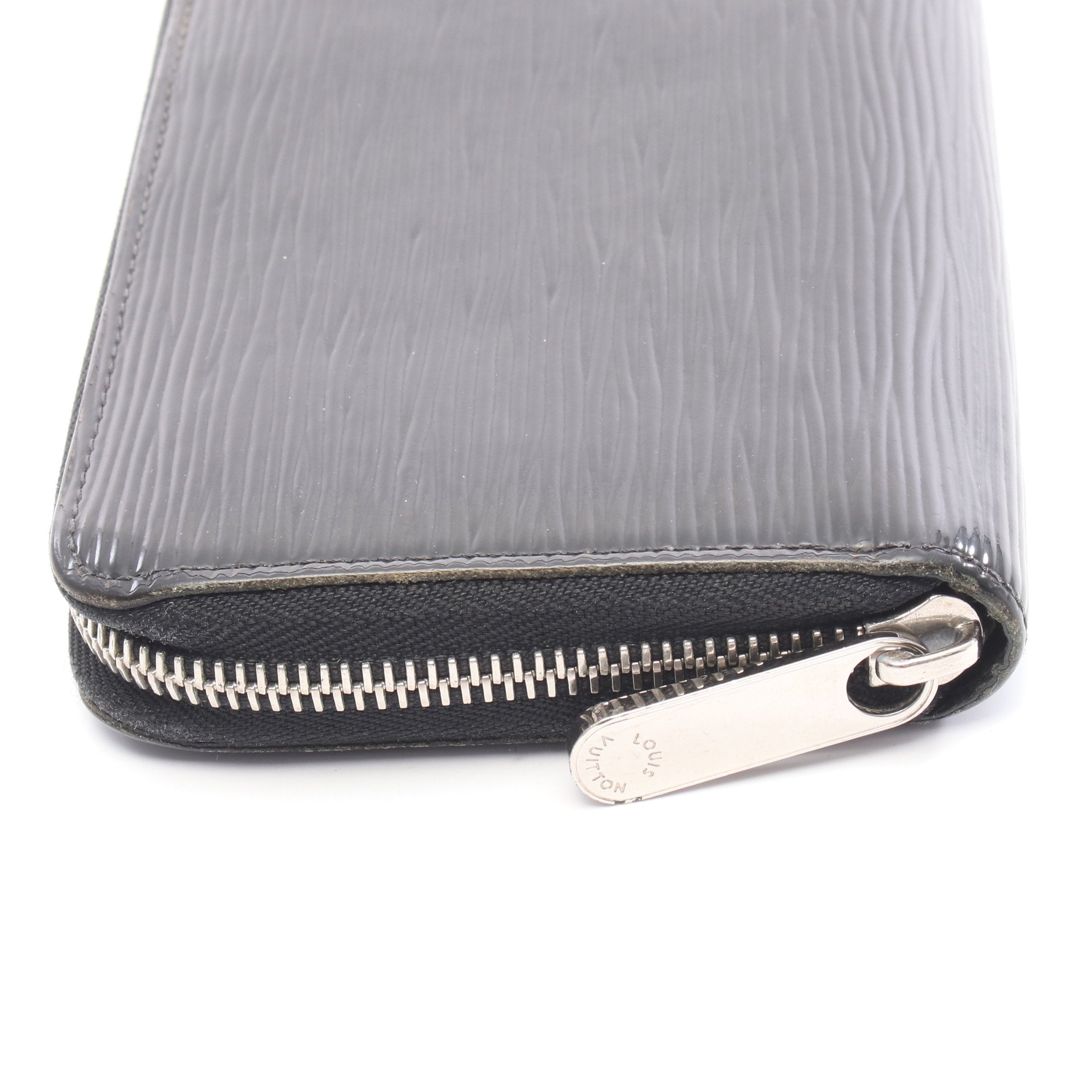 ジッピーウォレット　エピ　エレクトリック　ラウンドファスナー　長財布 ジッピーウォレット エピエレクトリック ノワール ラウンドファスナー