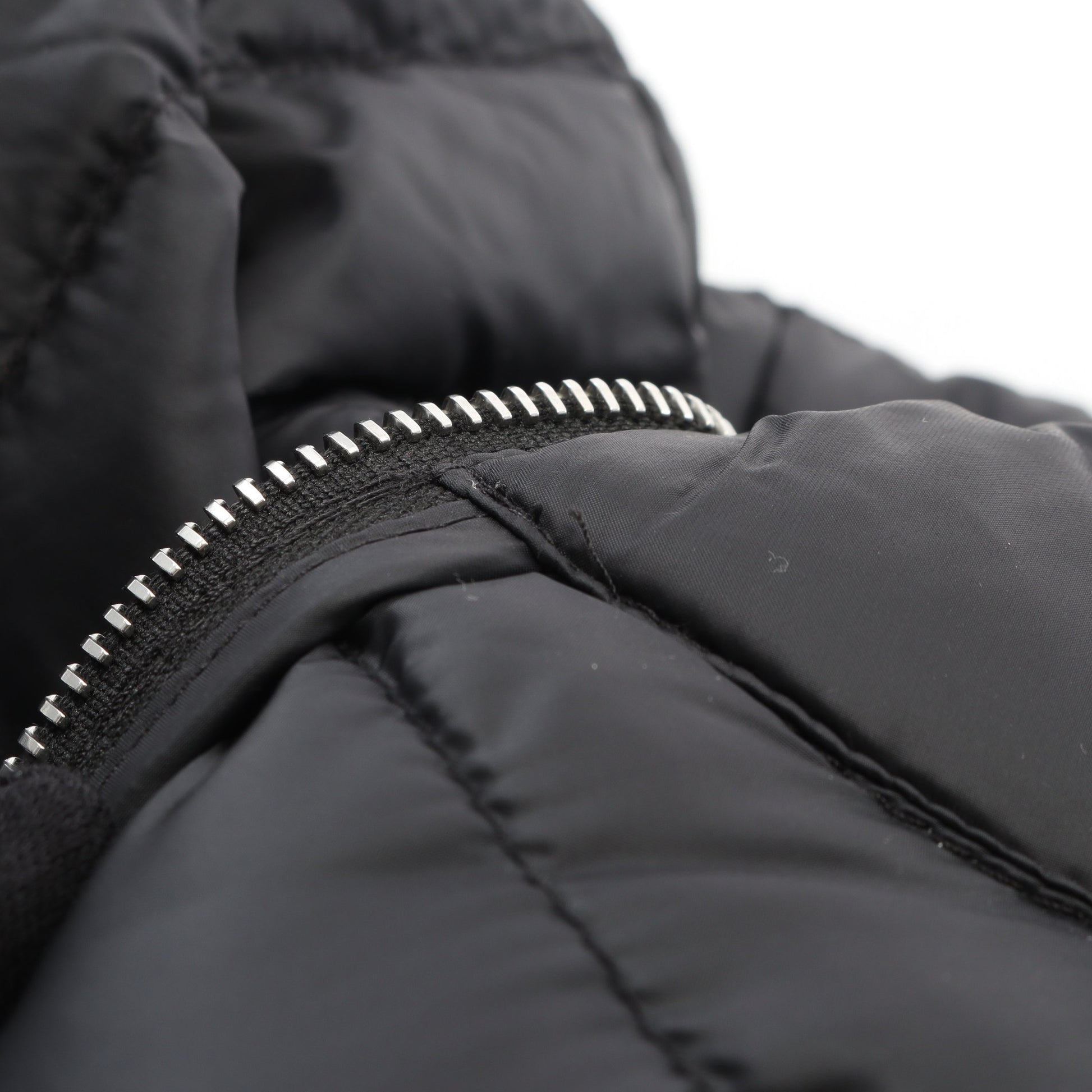 SERPENTINE ダウンジャケット ナイロン ブラック レース切替 モンクレール アウター MONCLER