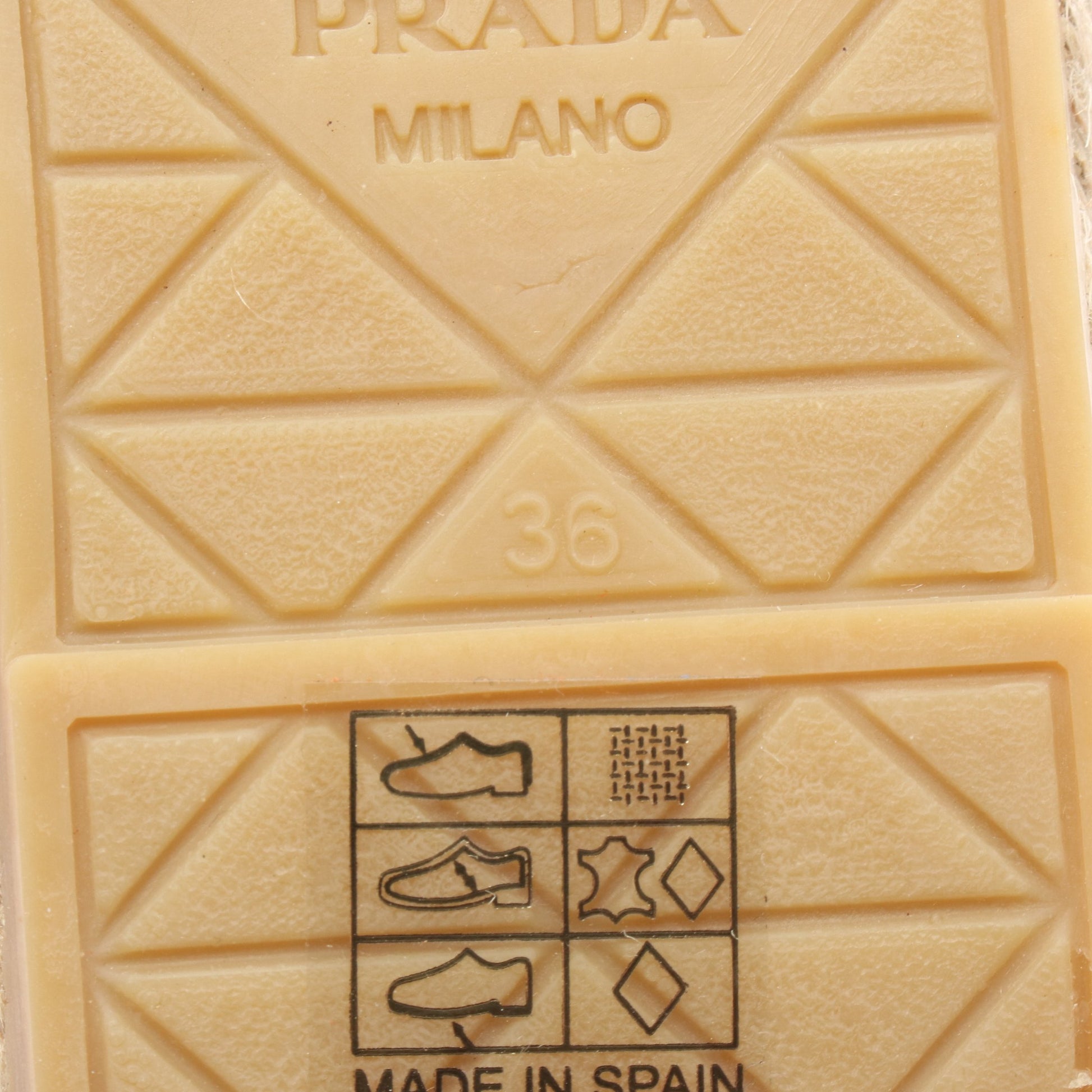 エンボスロゴ スリッポン スニーカー キャンバス オレンジ エスパドリーユ プラダ シューズ PRADA