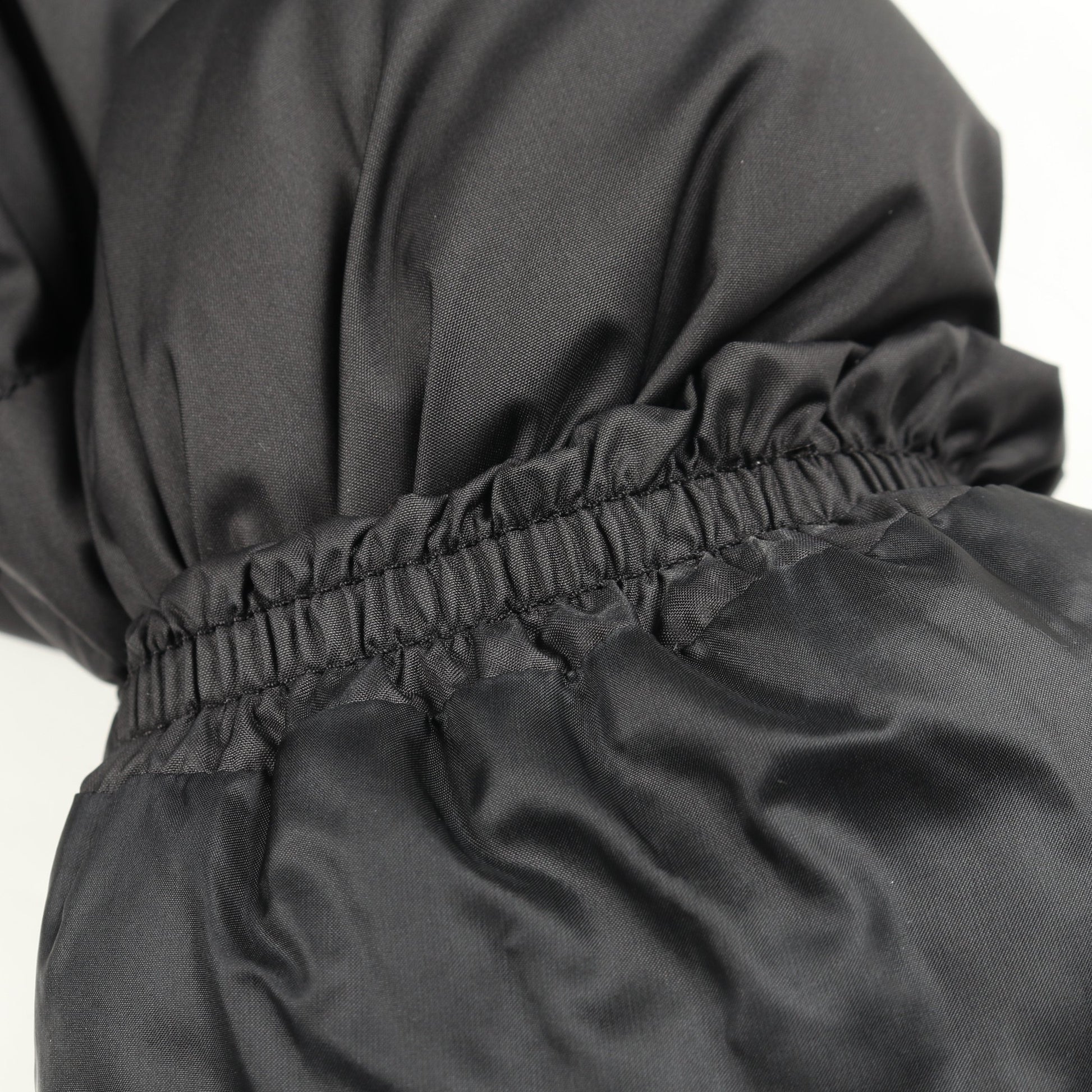 LAICHEFUR ダウンジャケット ブラック フード付き モンクレール アウター MONCLER