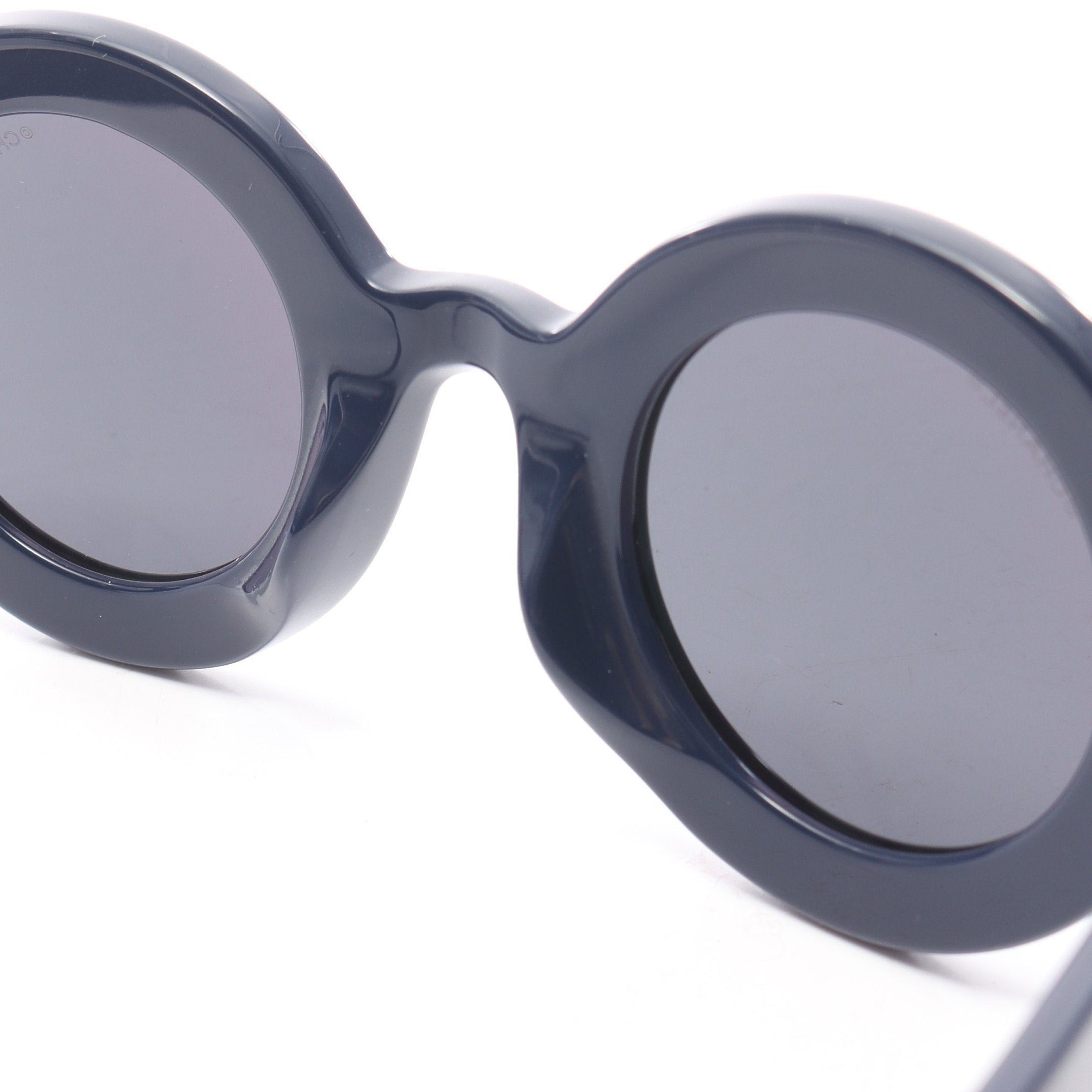 CHANEL × PHARRELL サングラス ネイビー ホワイト シャネル – RECLO