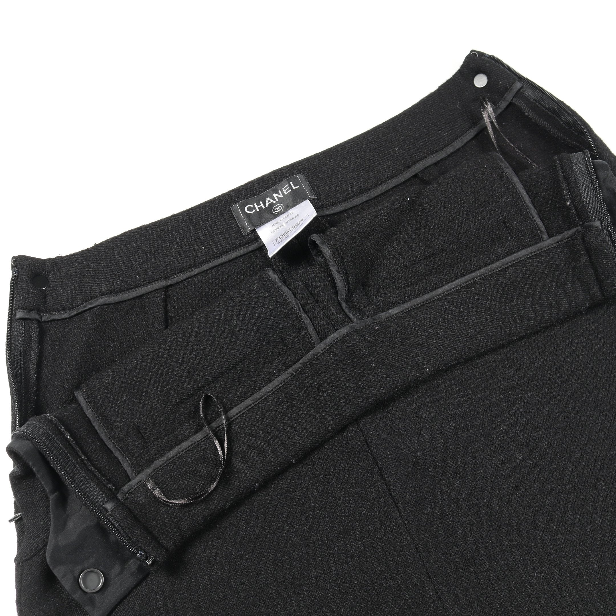 ココマークボタン スカート ウール ナイロン ブラック シャネル – RECLO