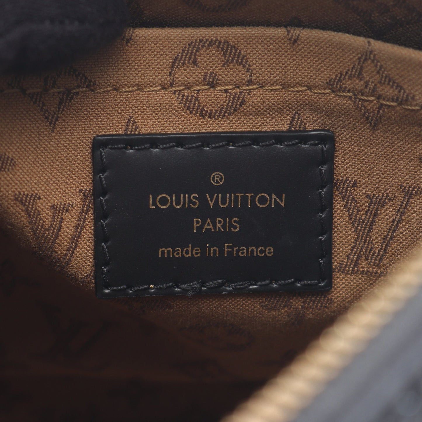 アルマバックパック エピ ノワール リュックサック レザー ブラック ルイヴィトン バッグ LOUIS VUITTON