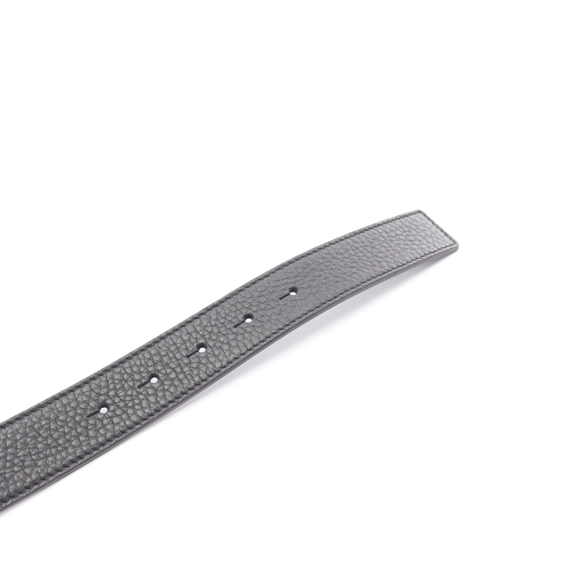 ロエベ　レザーベルト　銀色金具　90ｃｍ ロエベ レザーベルト 銀色金具 90cm