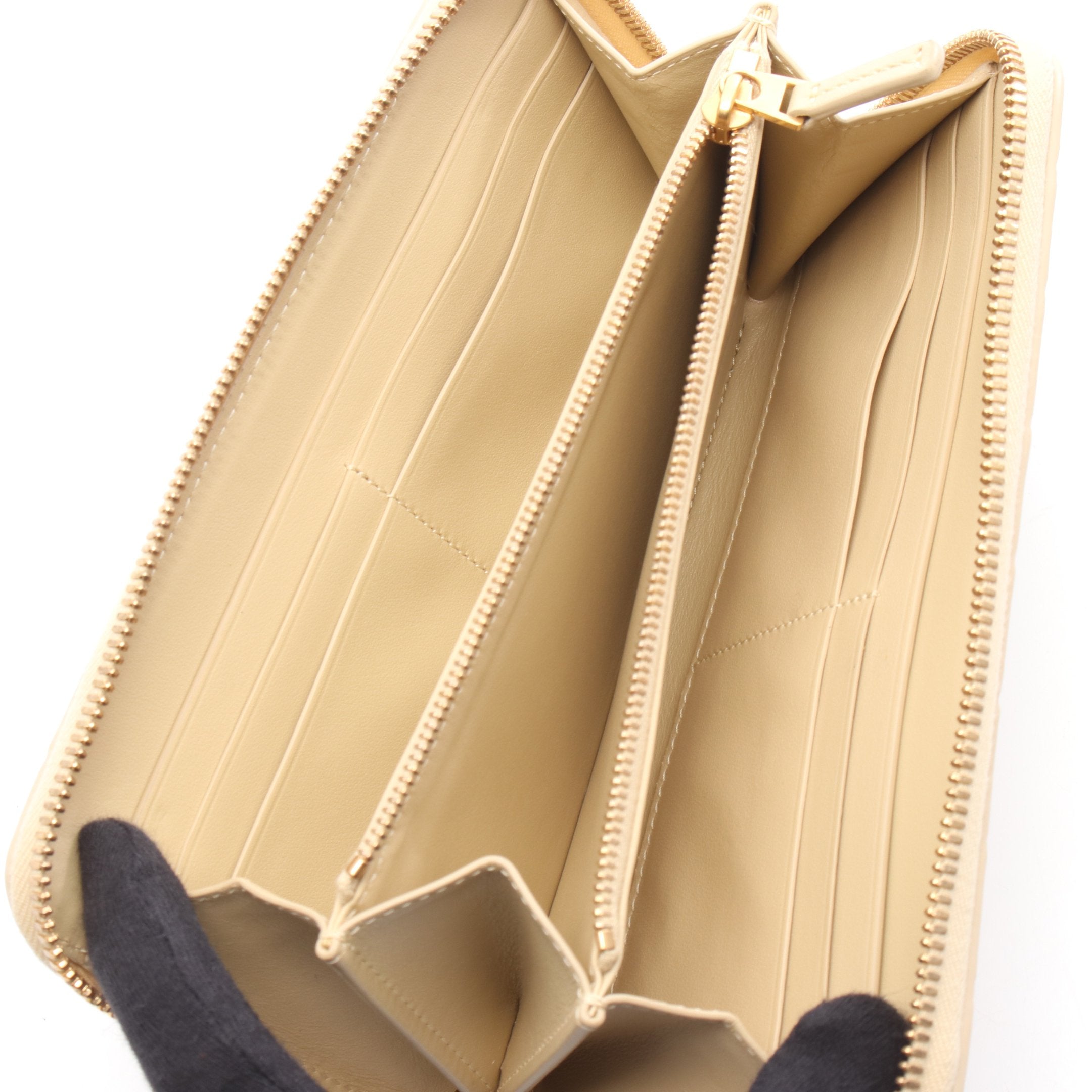 イントレチャート ラウンドファスナー長財布 レザー ベージュ ボッテガ