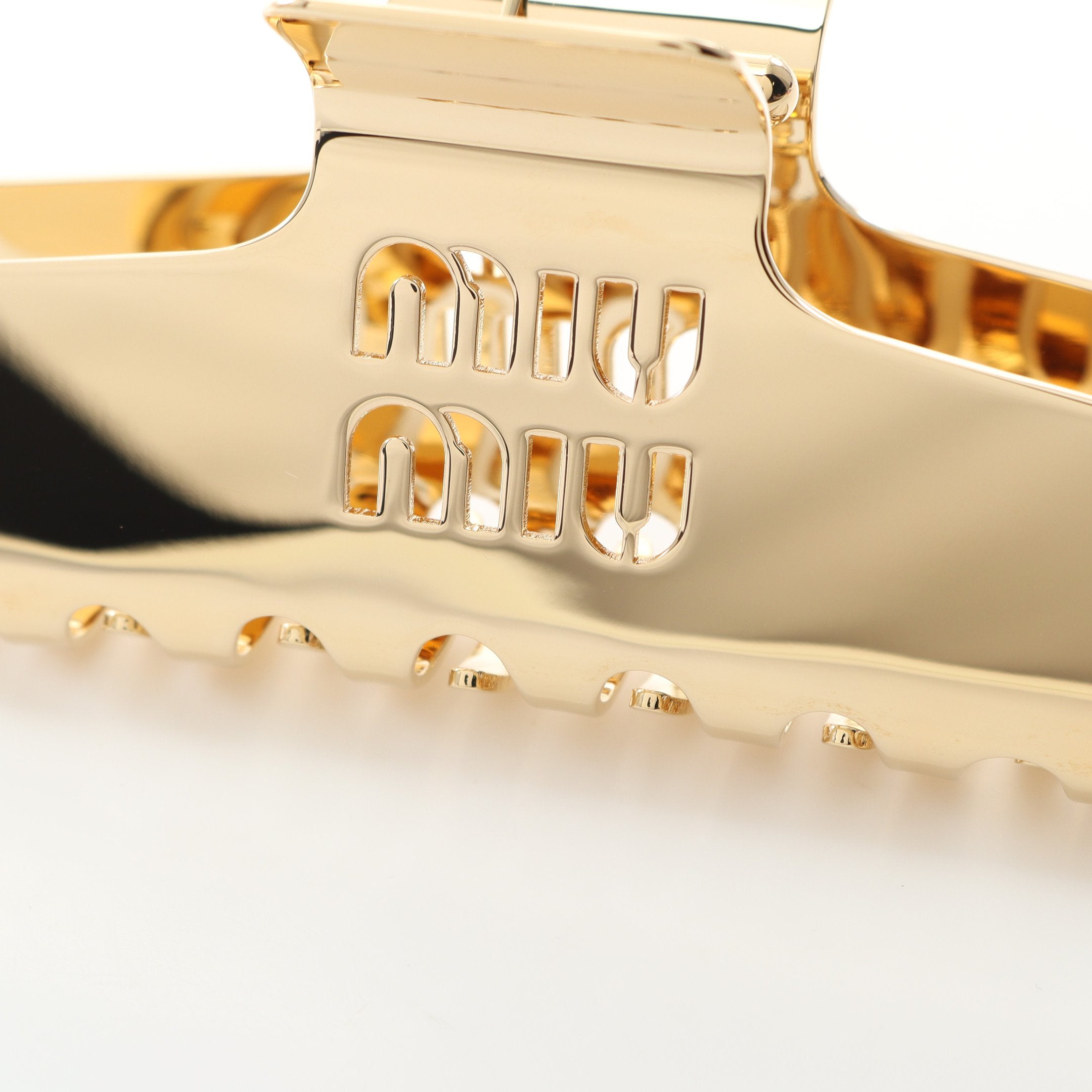 miu miu ヘアクリップ ゴールド ヘアクリップ GP ゴールド ミュウミュウ – RECLO