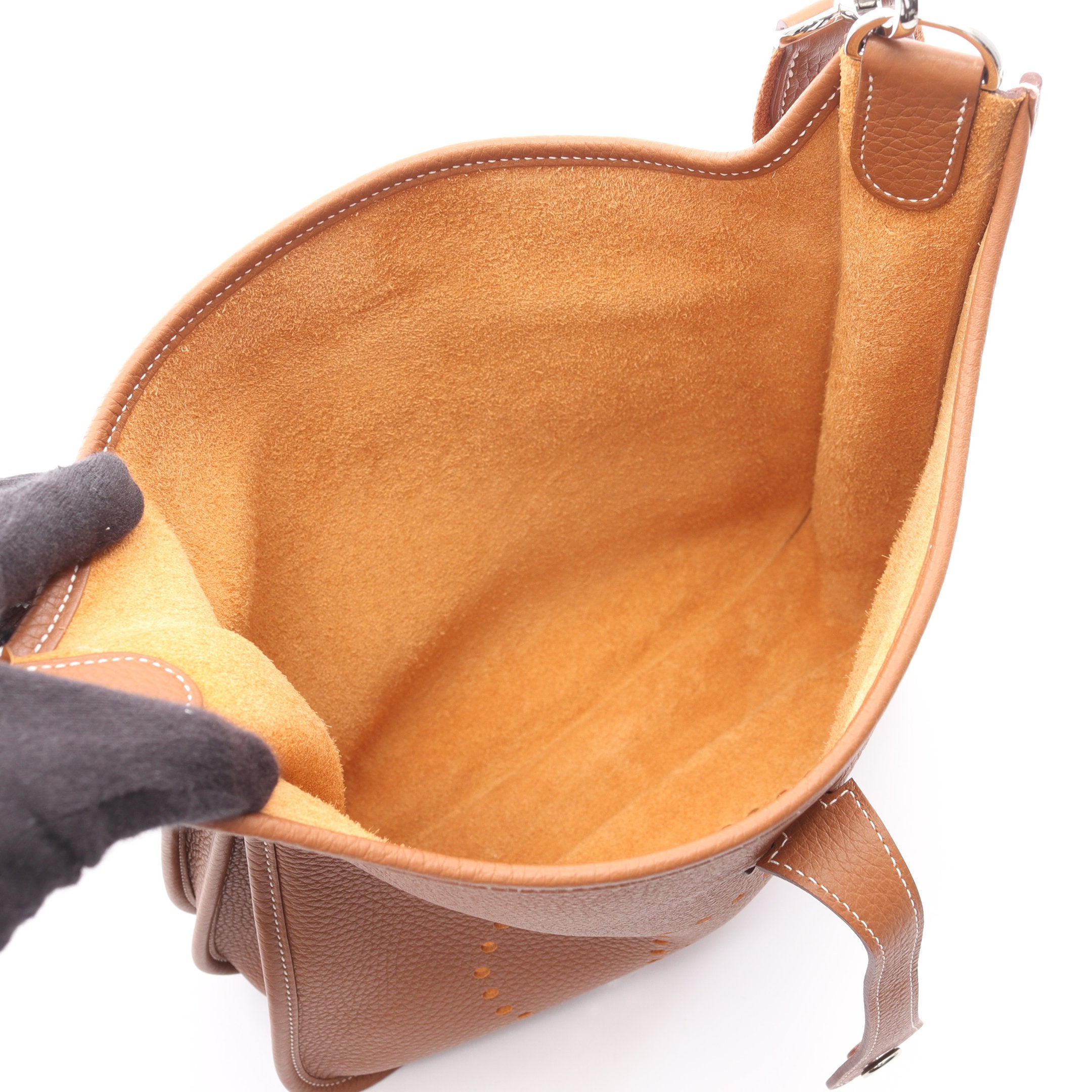 エヴリン 3 トロワ PM ゴールド ショルダーバッグ トリヨンクレマンス