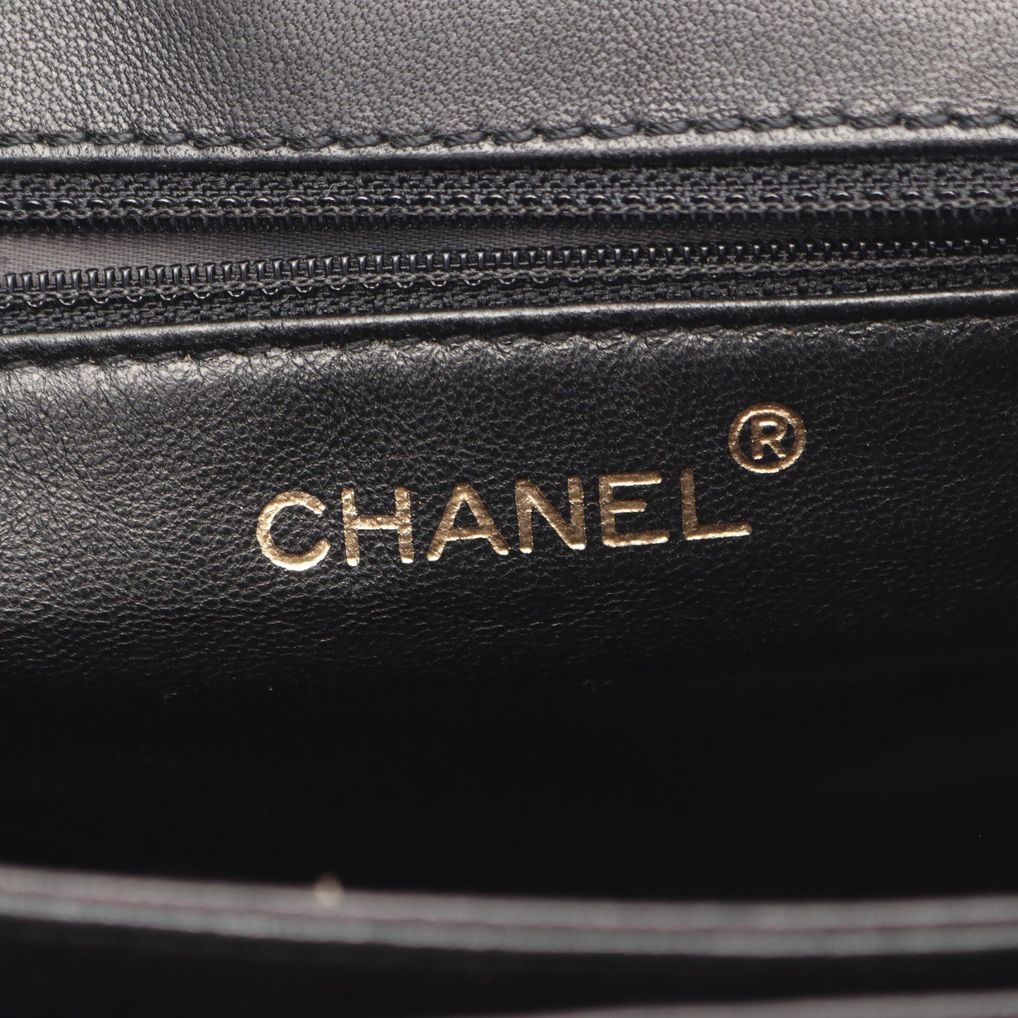 マトラッセ チェーンショルダーバッグ ラムスキン ブラック ゴールド金具 シャネル バッグ CHANEL