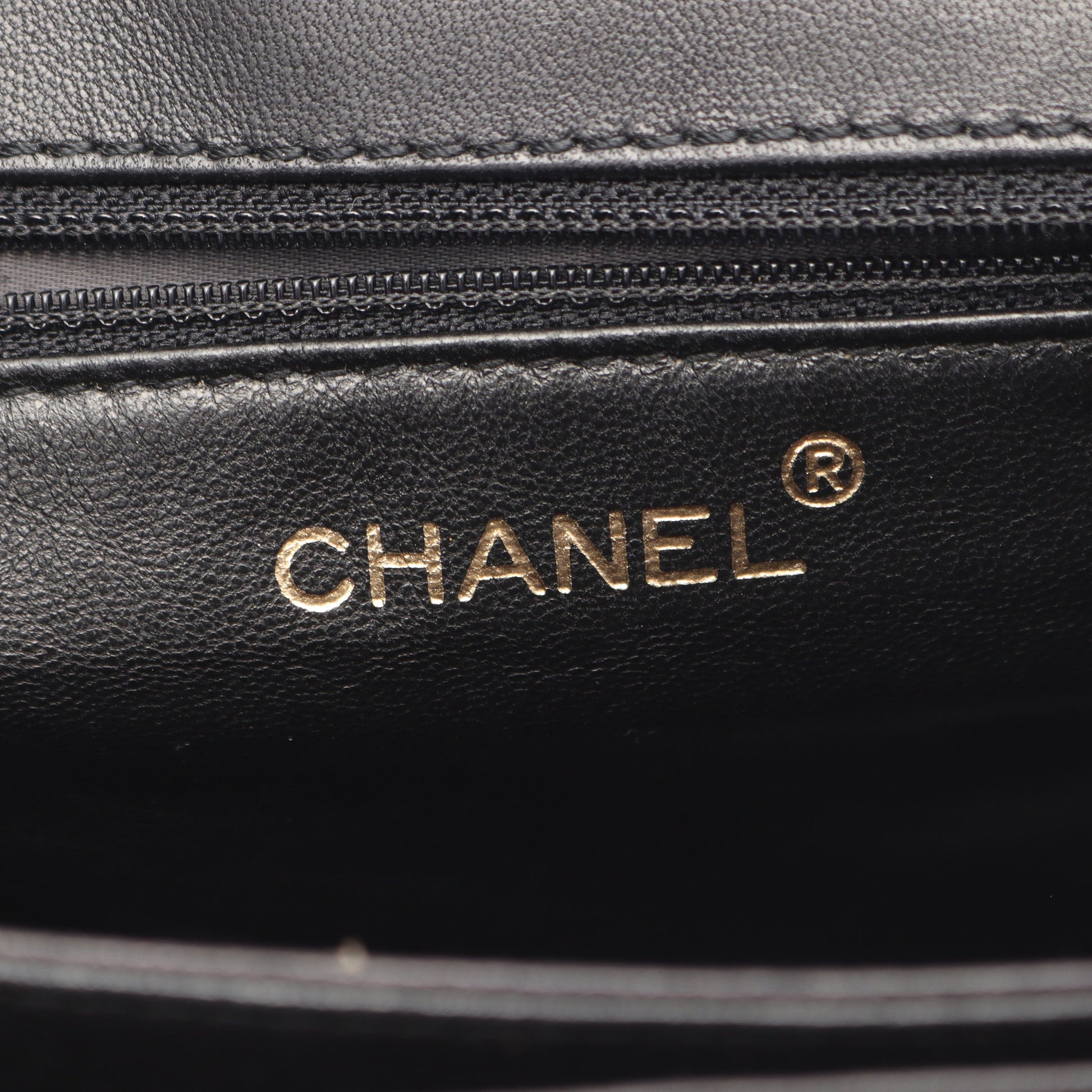マトラッセ チェーンショルダーバッグ ラムスキン ブラック ゴールド金具 シャネル バッグ CHANEL