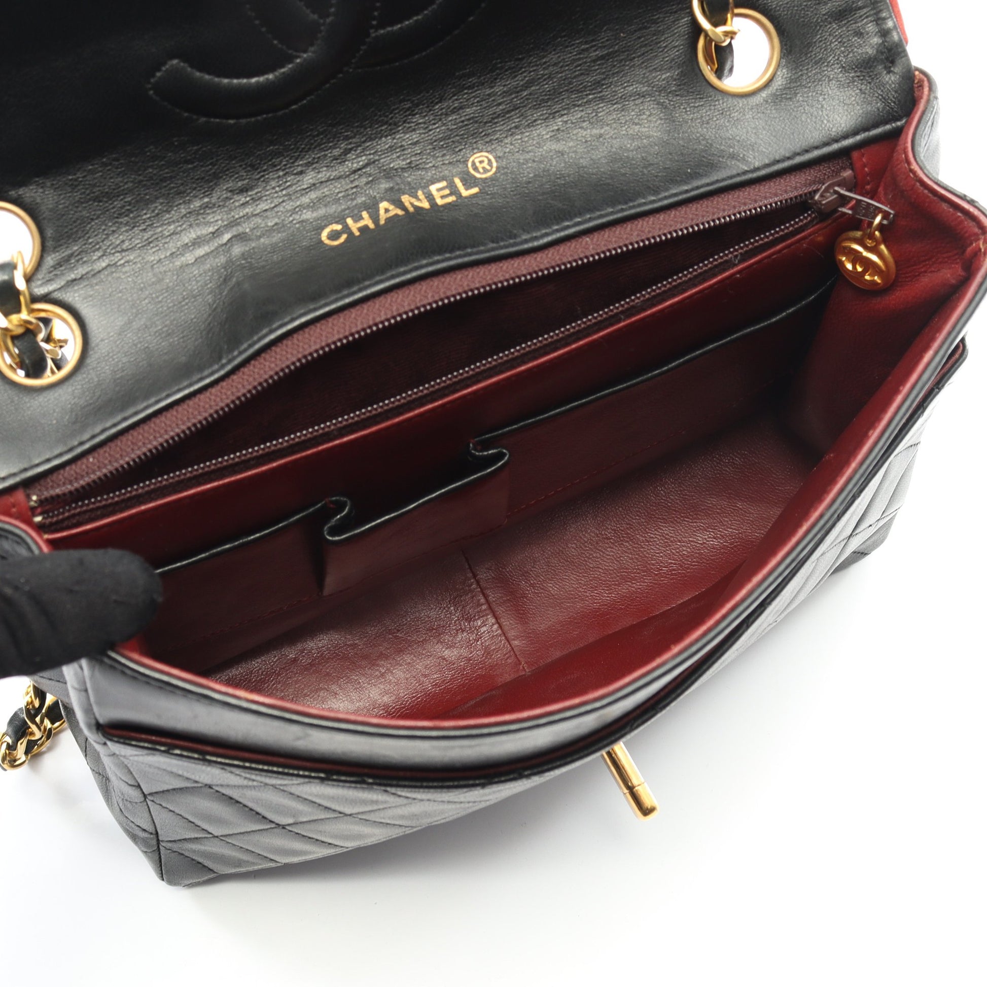 マトラッセ チェーンショルダーバッグ ラムスキン ブラック ゴールド金具 ヴィンテージ シャネル バッグ CHANEL