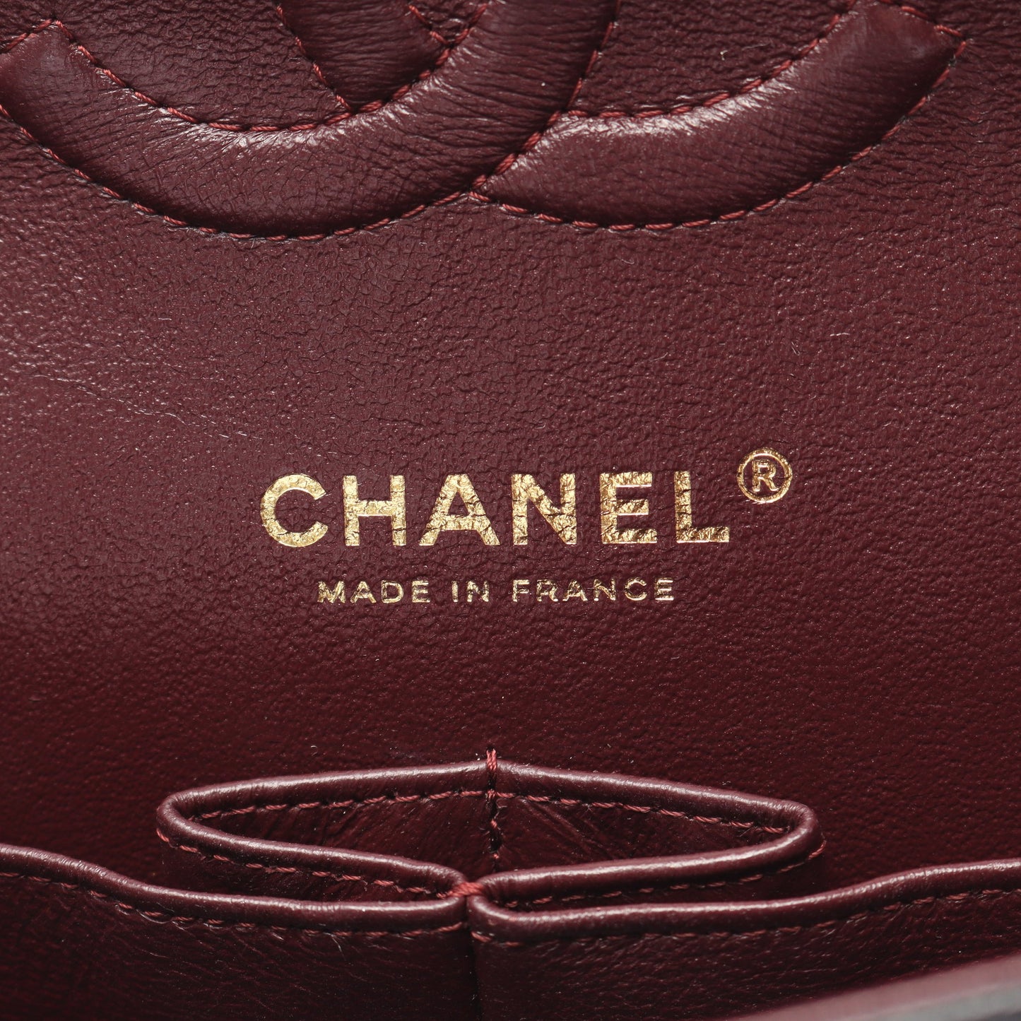 マトラッセ Wフラップ Wチェーンショルダーバッグ キャビアスキン ブラック ゴールド金具 シャネル バッグ CHANEL
