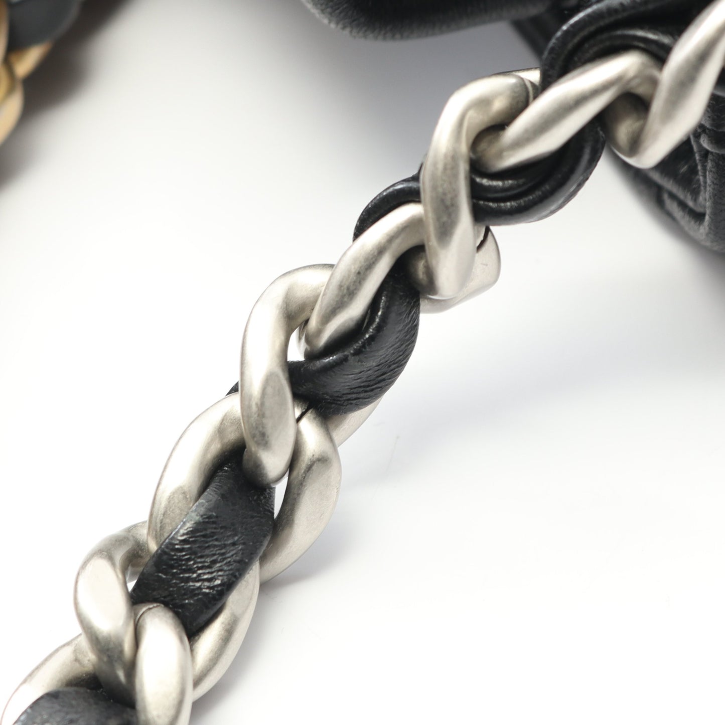19 ディズヌフ マトラッセ チェーンショルダーバッグ ラムスキン ブラック コンビ金具 2WAY シャネル バッグ CHANEL