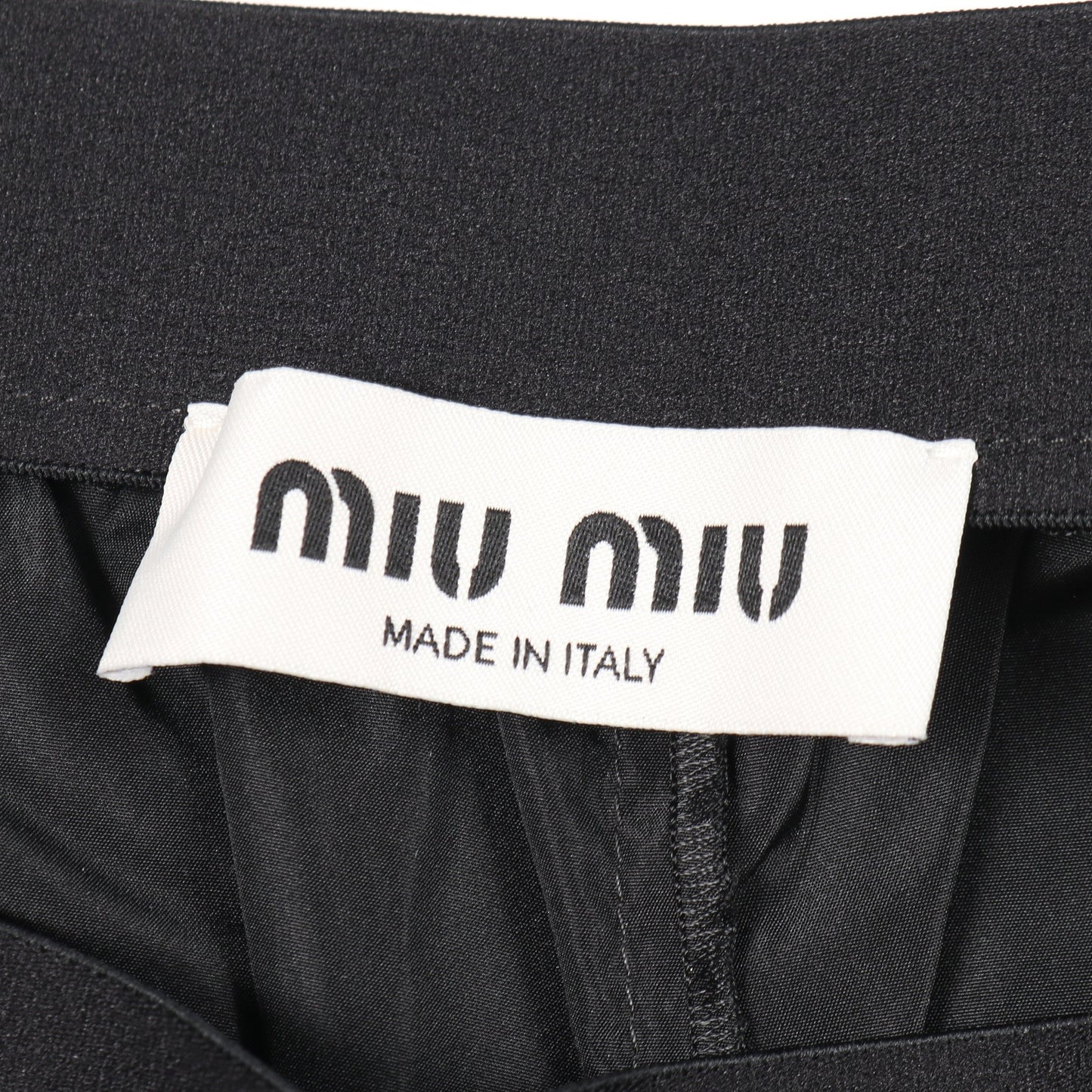 テクニカルシルク ショーツ イージーパンツ シルク ブラック ミュウミュウ ボトムス miu miu