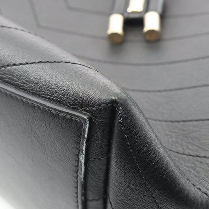 Vステッチ バックパック リュックサック ラムスキン ブラック ゴールド金具 シャネル バッグ CHANEL