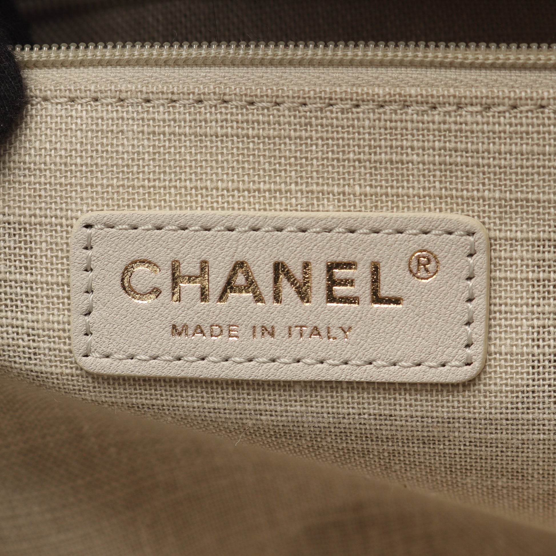 ドーヴィルMM チェーンショルダーバッグ ファブリック レザー ブラック ゴールド金具 2WAY シャネル バッグ CHANEL