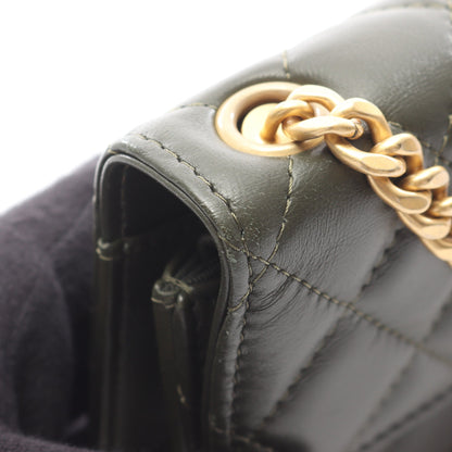 マトラッセ フォン ポーチ チェーンショルダーバッグ ラムスキン カーキグリーン ゴールド金具 シャネル バッグ CHANEL