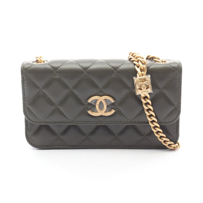 マトラッセ フォン ポーチ チェーンショルダーバッグ ラムスキン カーキグリーン ゴールド金具 シャネル バッグ CHANEL