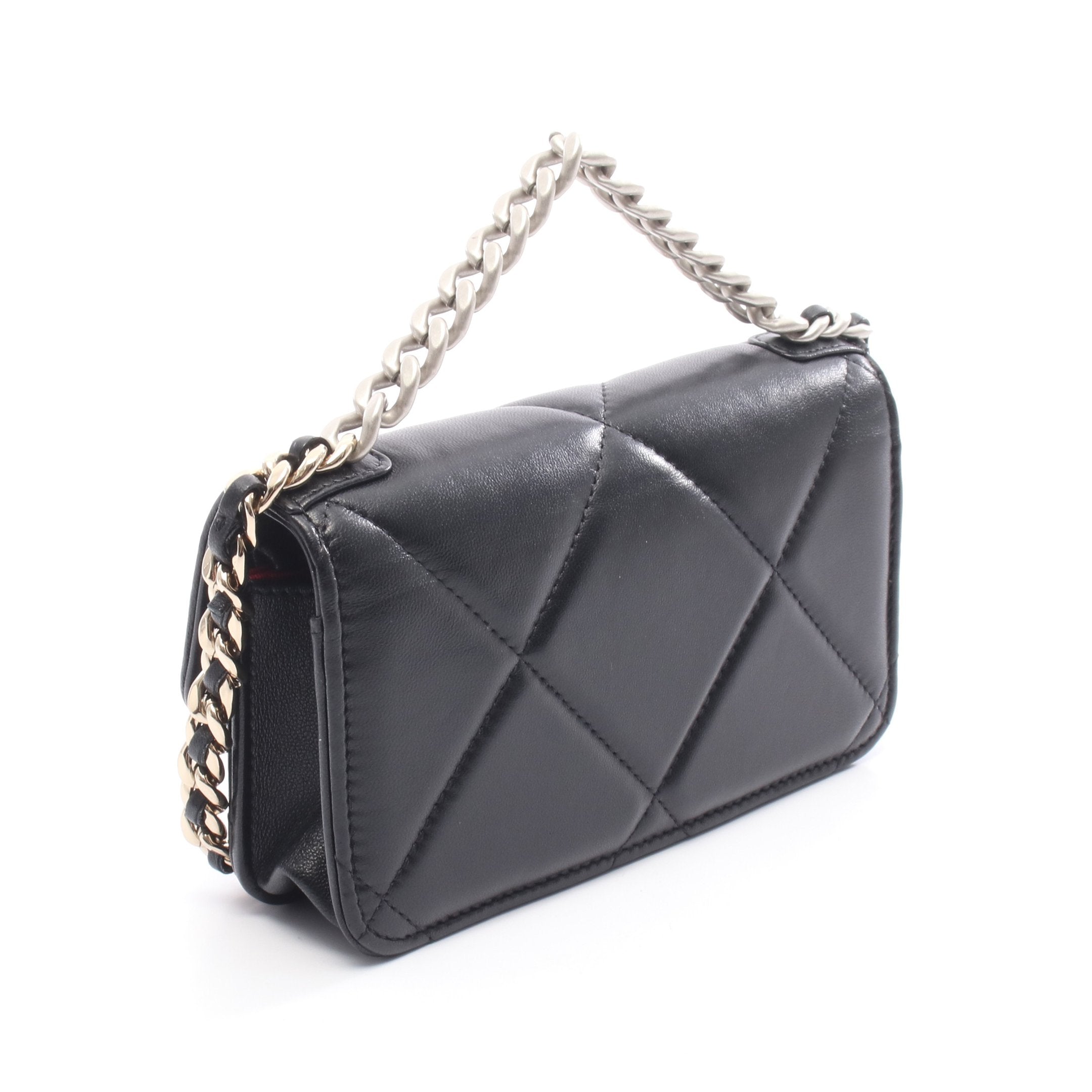 CHANEL19 チェーンショルダーバッグ レザー ブラック コンビ金具