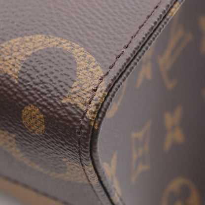 オンザゴーPM モノグラムジャイアント リバース ハンドバッグ PVC ブラウン ベージュ 2WAY ルイヴィトン バッグ LOUIS VUITTON
