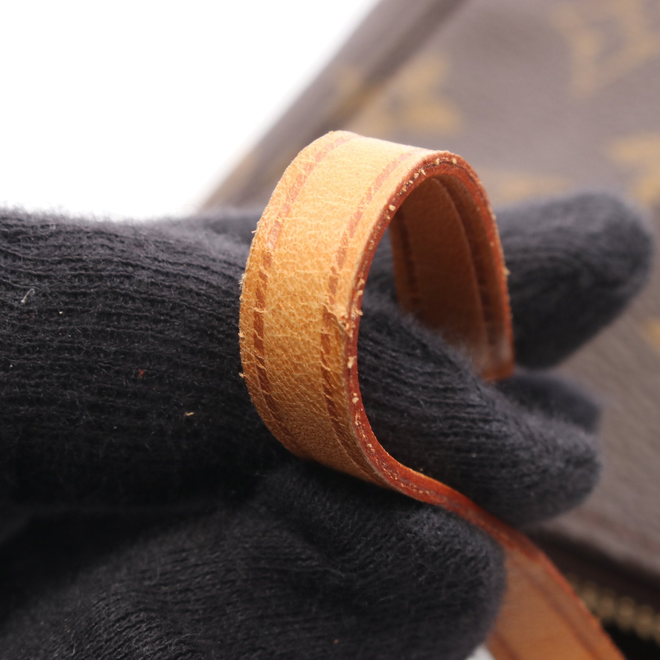 ポシェットアクセソワール モノグラム ハンドバッグ PVC レザー