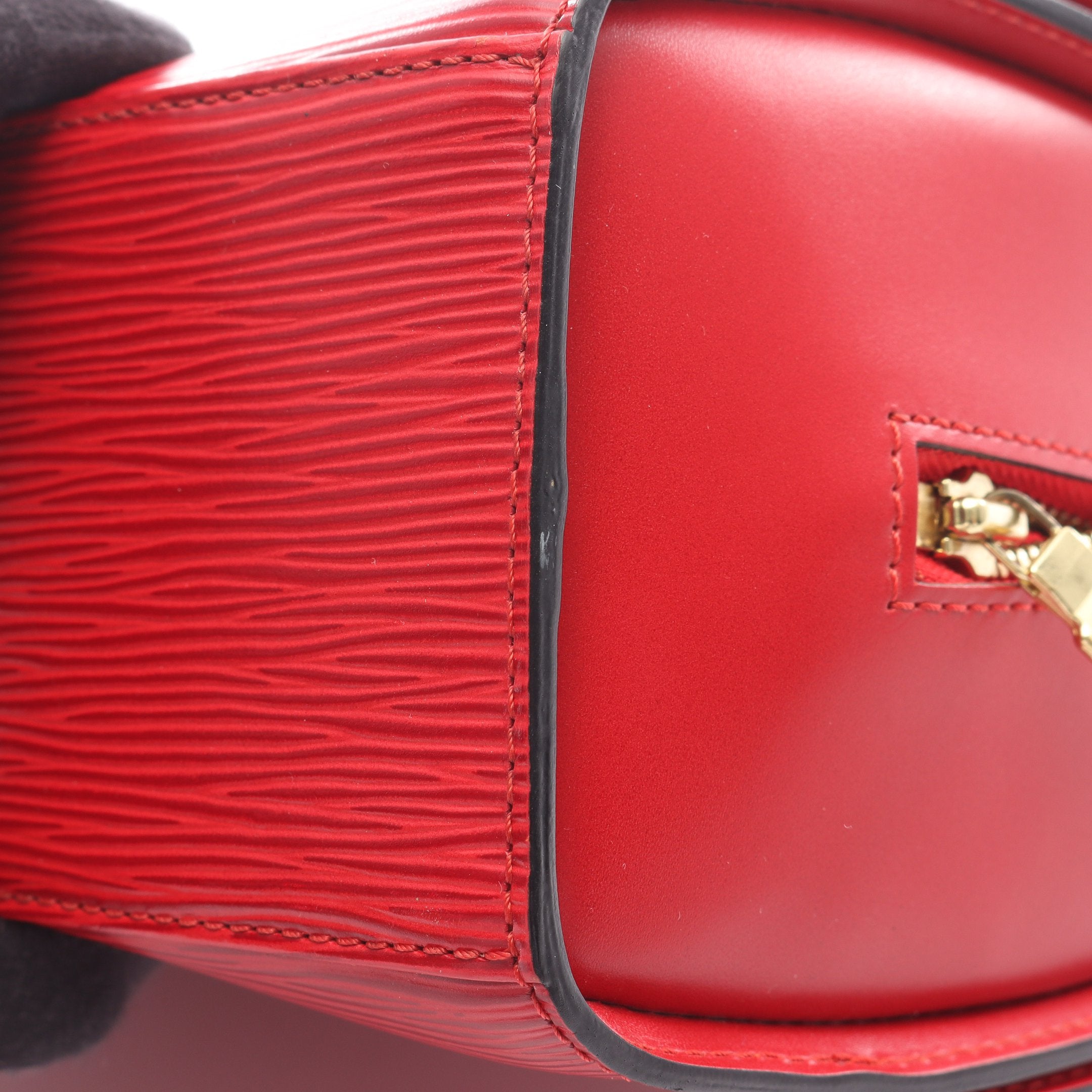 ポンヌフ エピ カスティリアンレッド ハンドバッグ レザー レッド ルイ