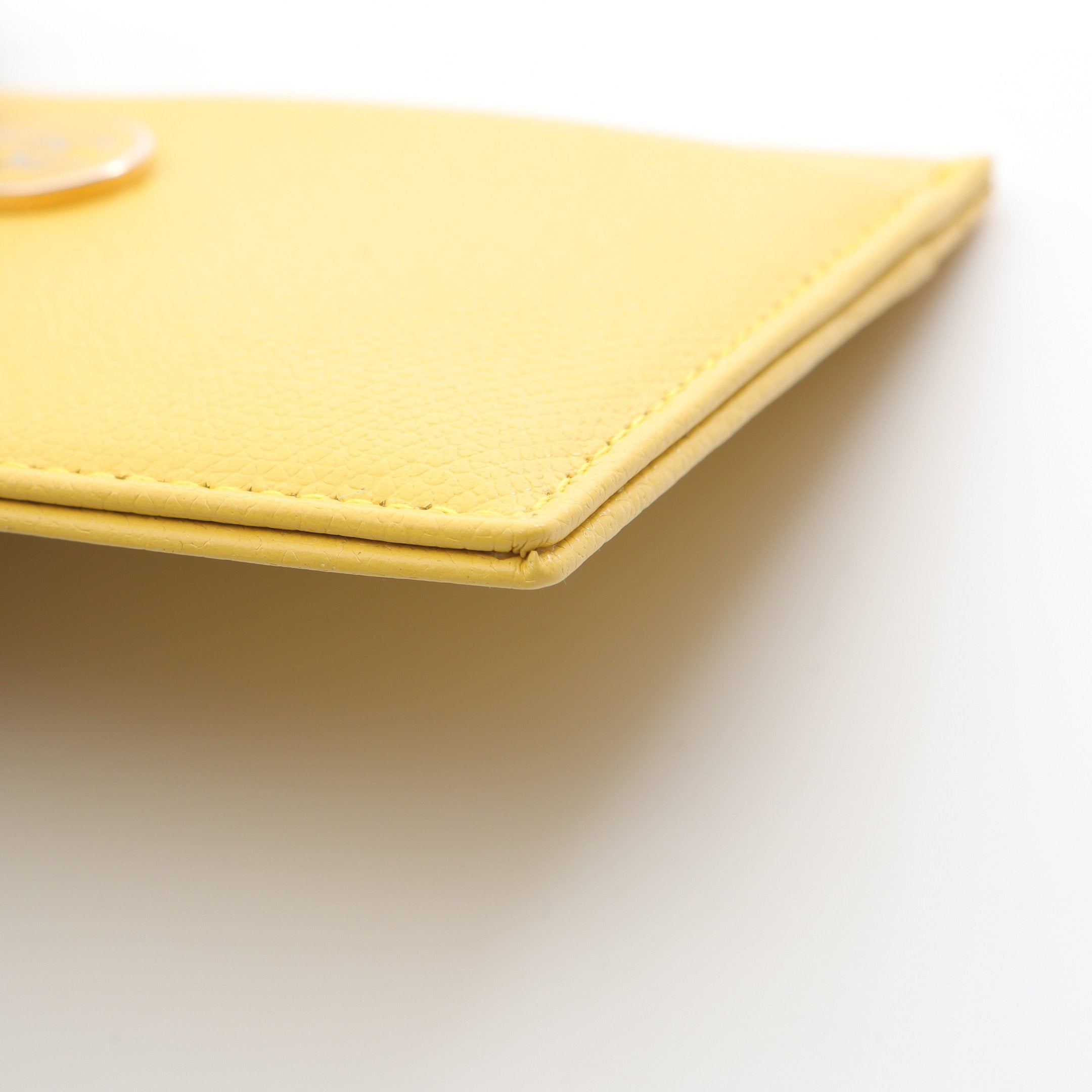 ココボタン カードケース レザー イエロー ゴールド金具 シャネル – RECLO