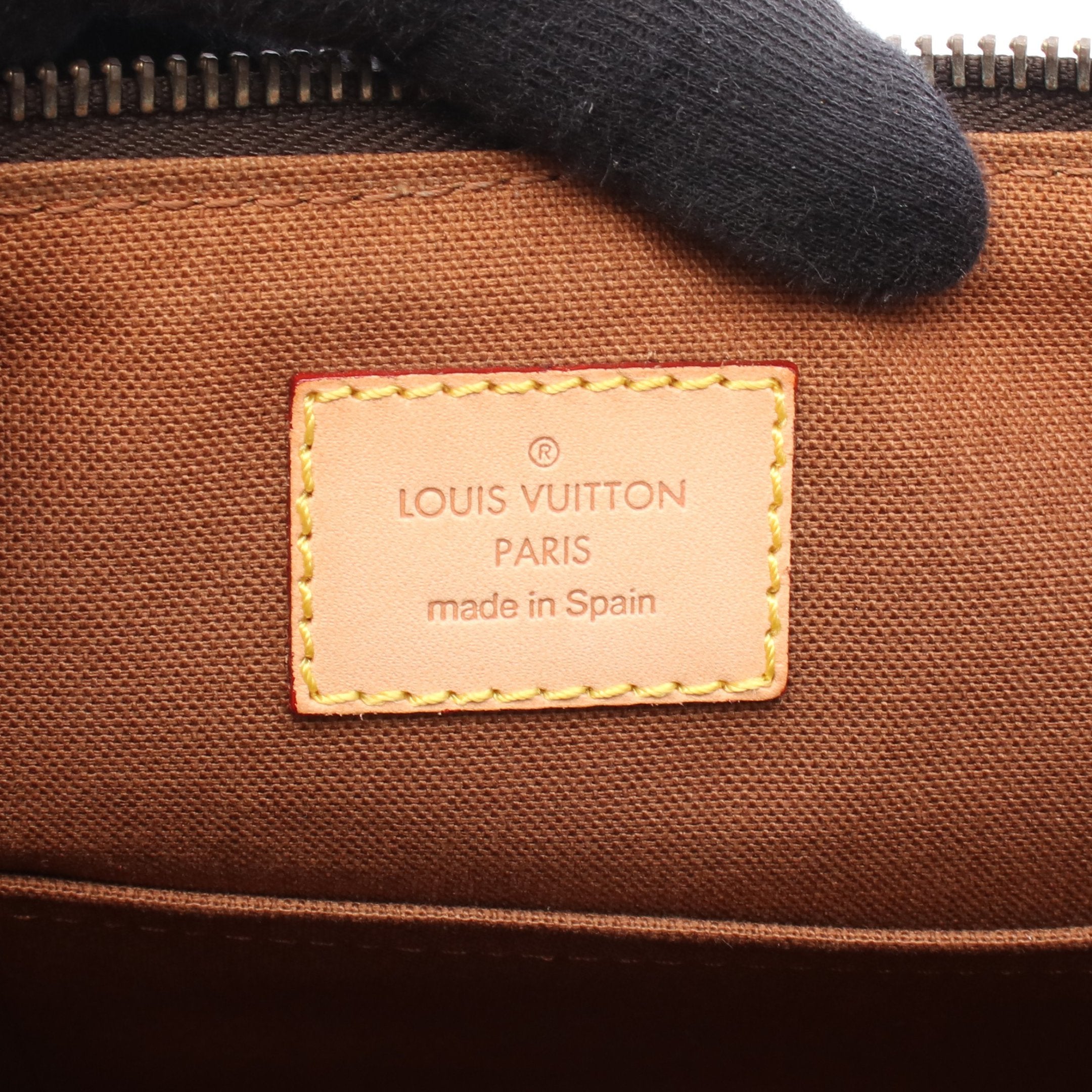 トゥラムGM モノグラム ショルダーバッグ PVC レザー ブラウン ルイ