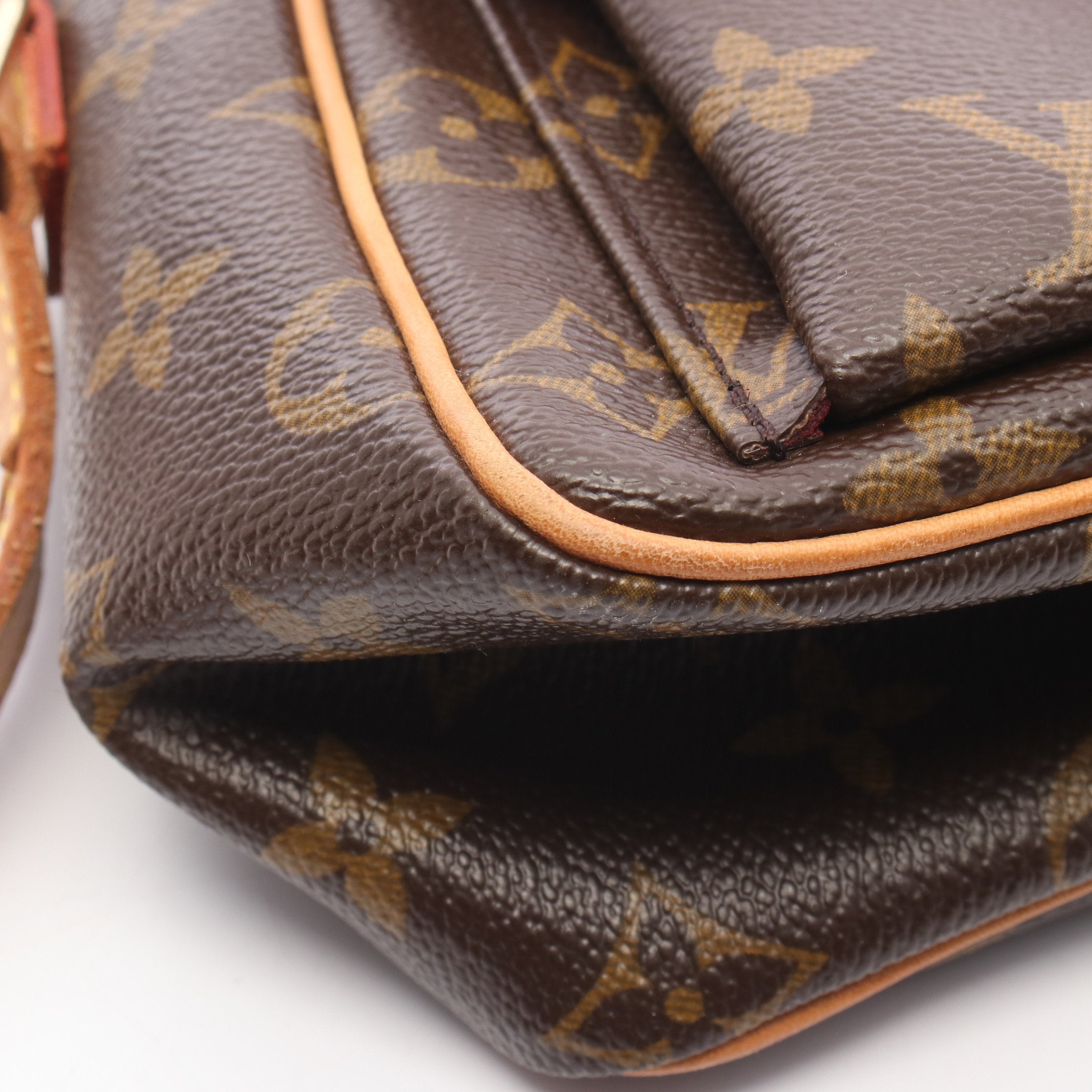 ヴィバシテPM モノグラム ショルダーバッグ PVC レザー ブラウン ルイ