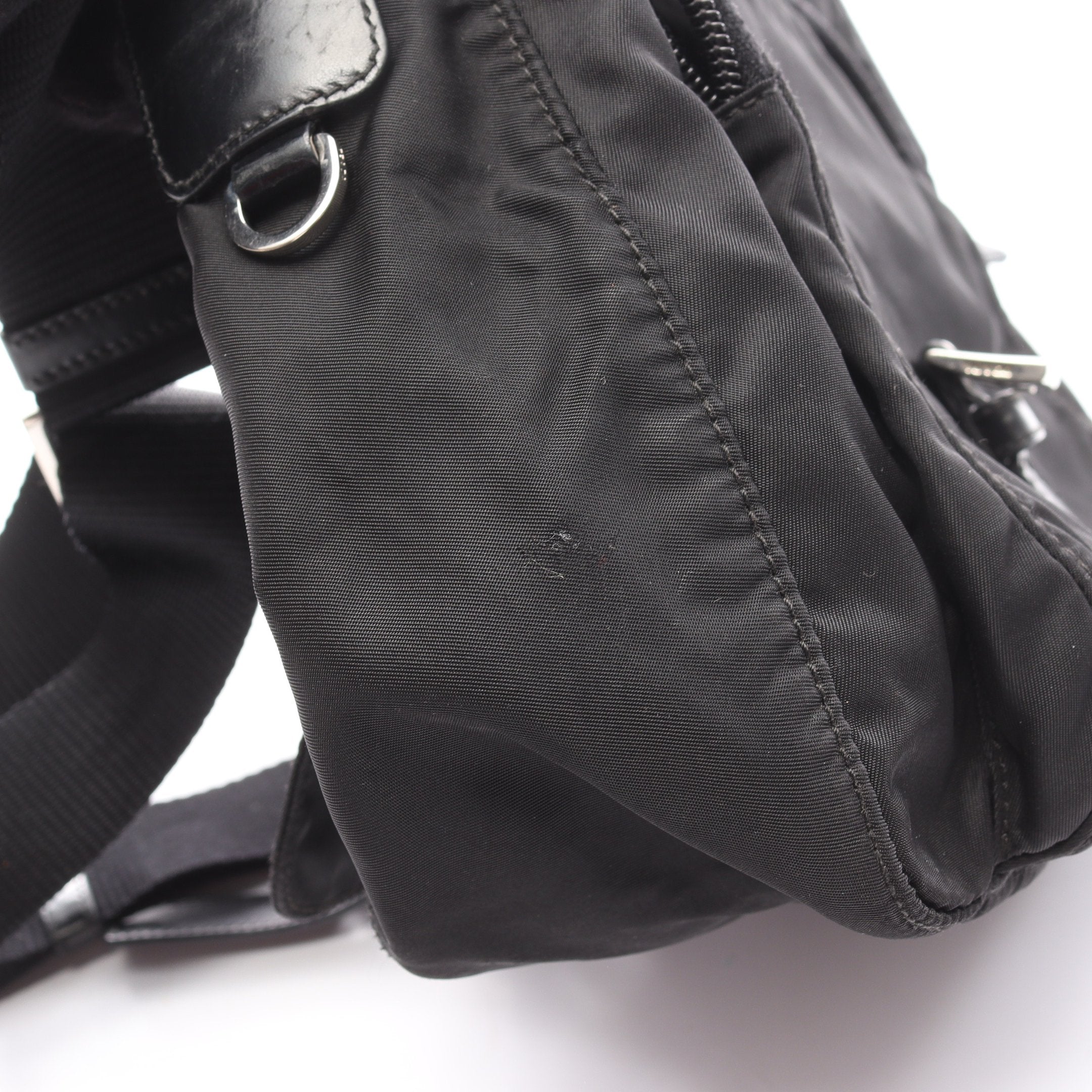 VELA ショルダーバッグ ナイロン レザー ブラック プラダ – RECLO