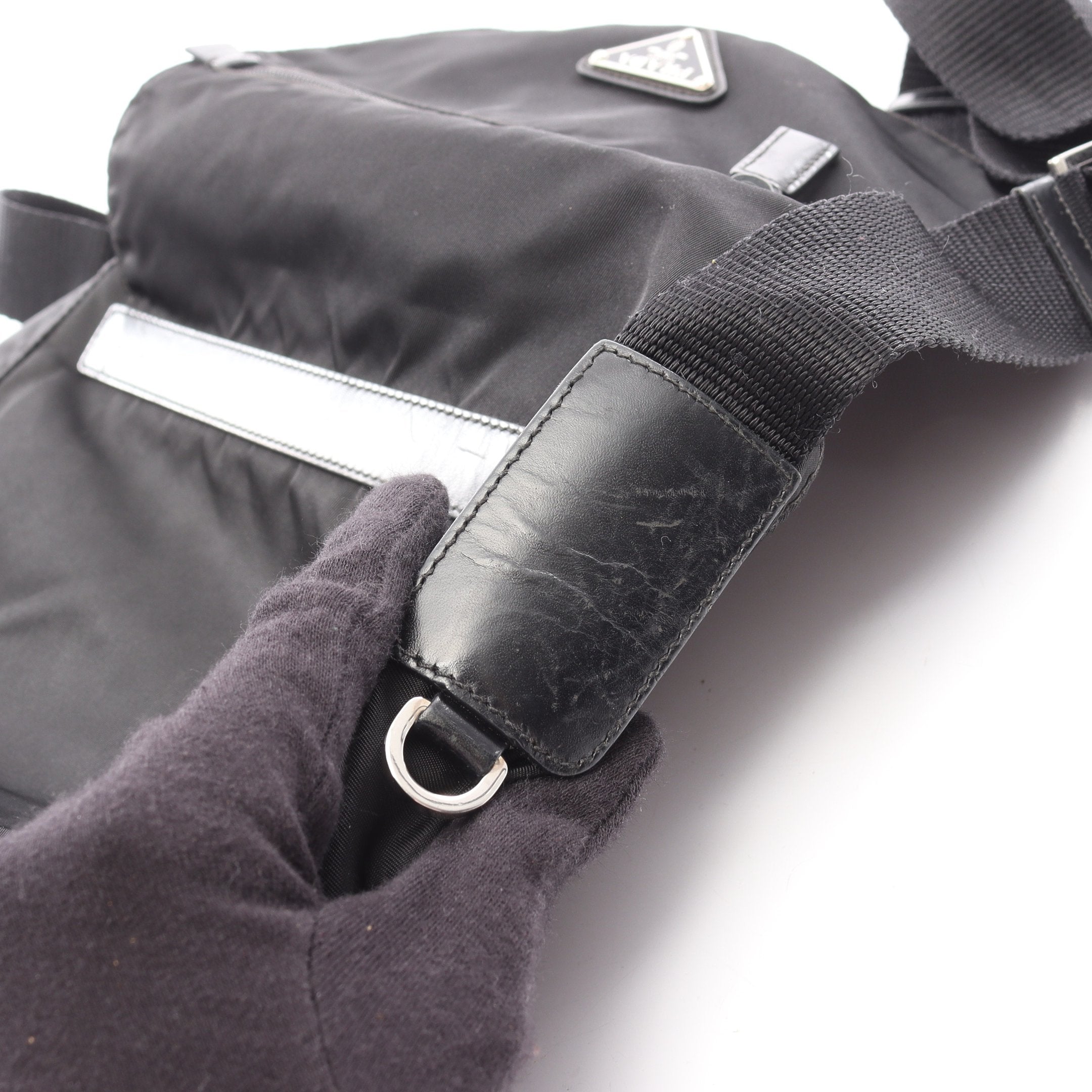 VELA ショルダーバッグ ナイロン レザー ブラック プラダ – RECLO