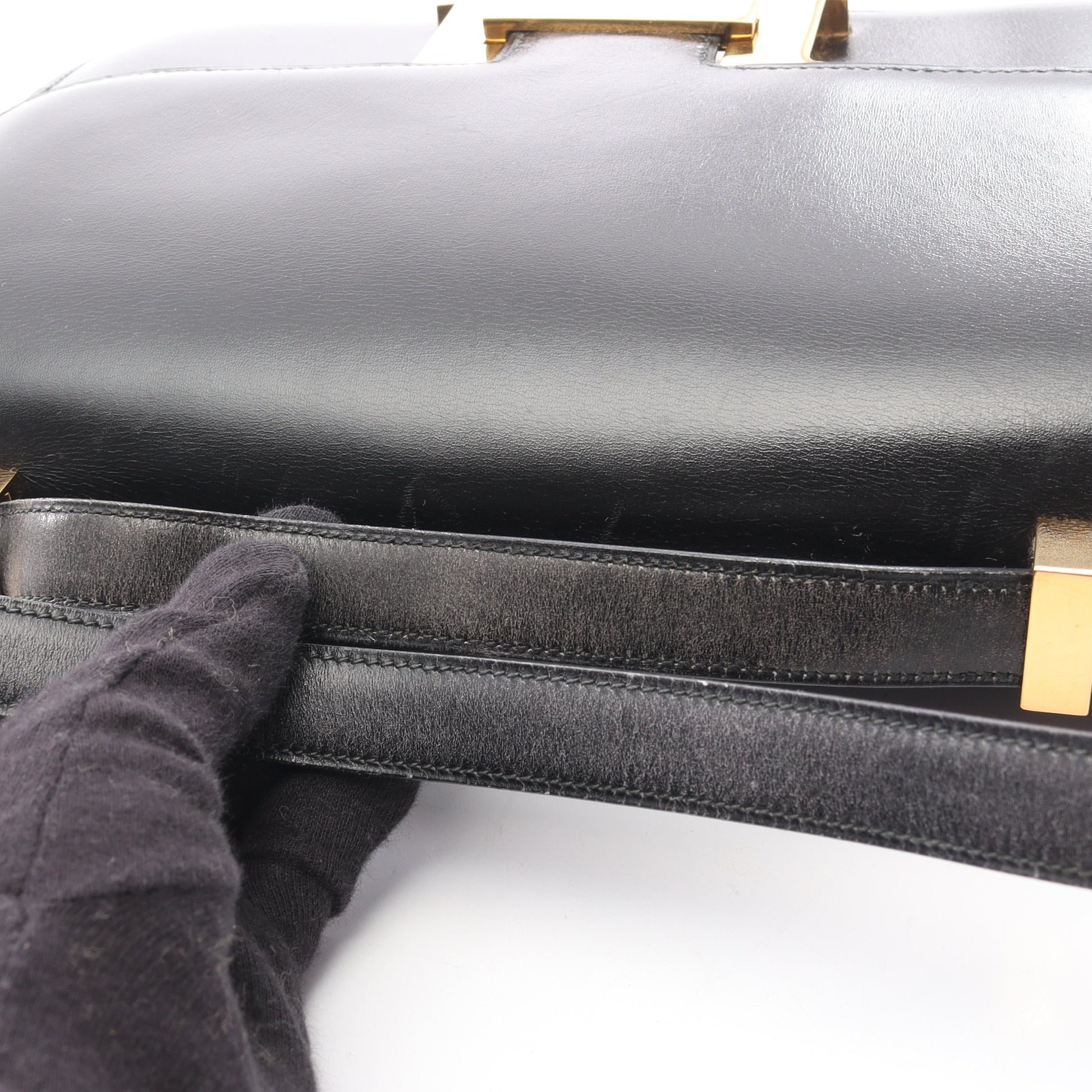 コンスタンス24 ショルダーバッグ ボックスカーフ ブラック ゴールド金具 ○I刻印 エルメス バッグ HERMES