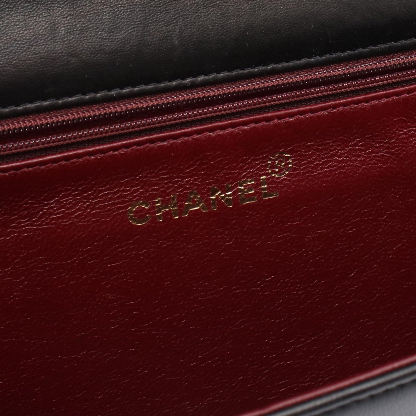 マトラッセ フルフラップ チェーンショルダーバッグ ラムスキン ブラック ゴールド金具 シャネル バッグ CHANEL