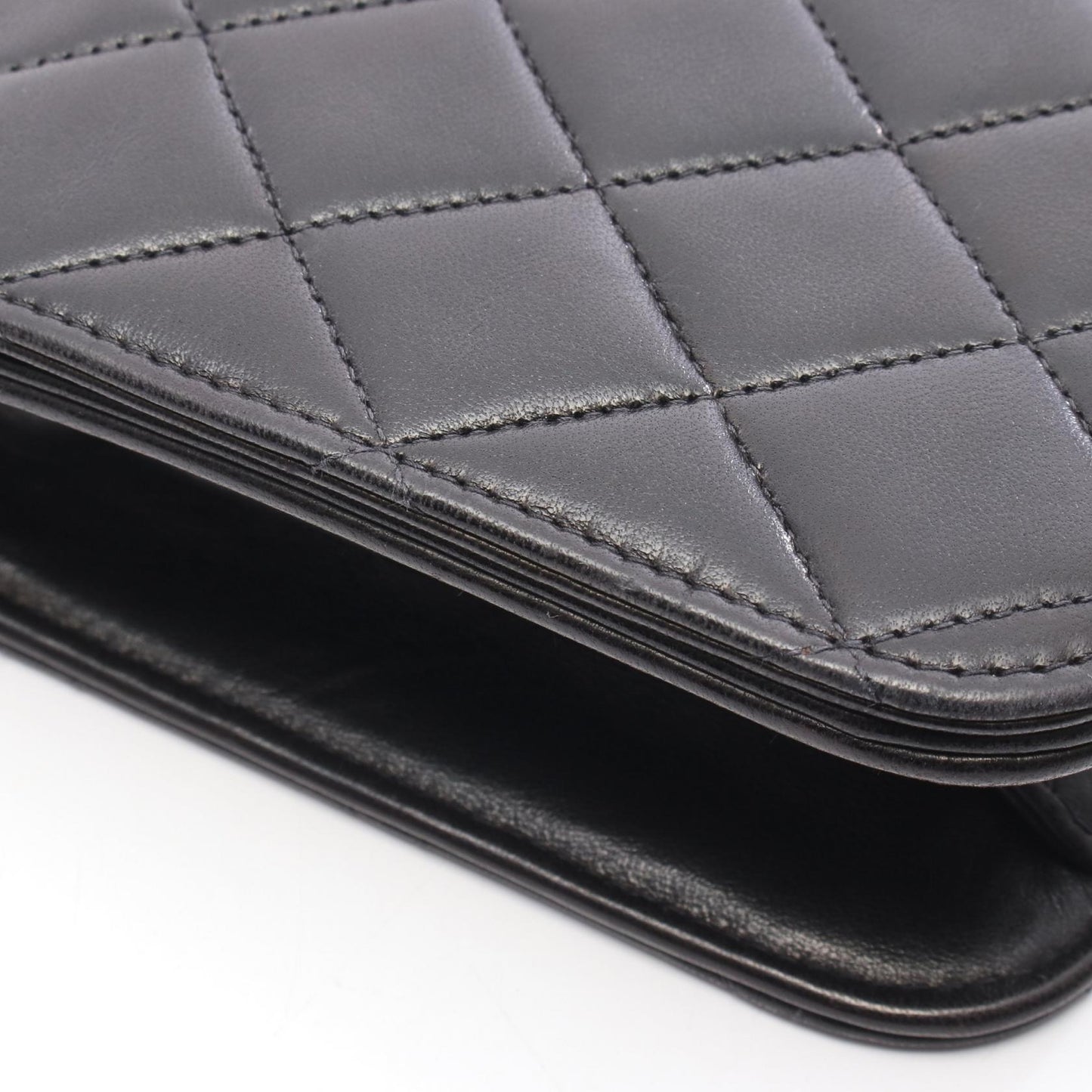 マトラッセ フルフラップ チェーンショルダーバッグ ラムスキン ブラック ゴールド金具 シャネル バッグ CHANEL