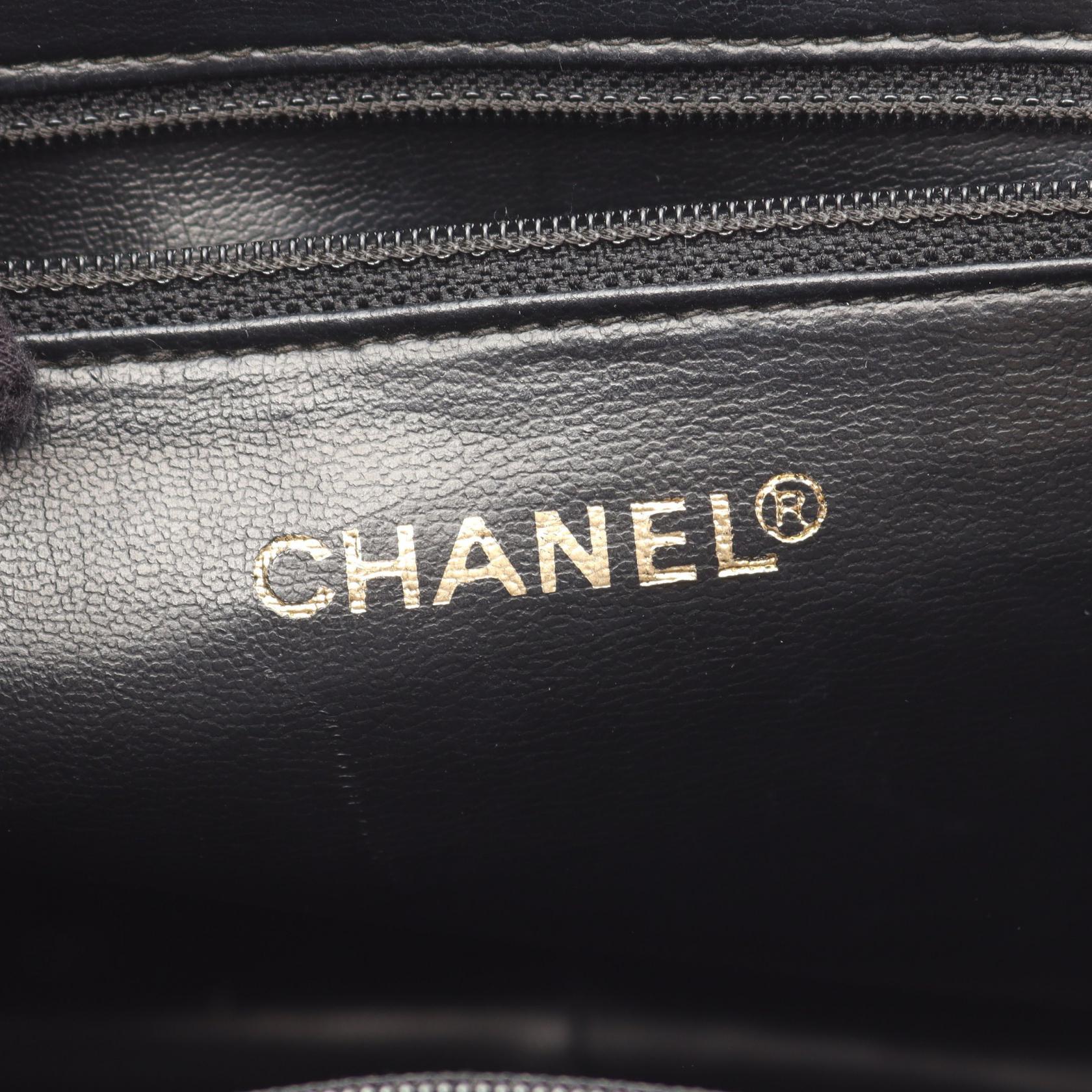 ココマーク バックパック リュックサック キャビアスキン ブラック ゴールド金具 シャネル バッグ CHANEL