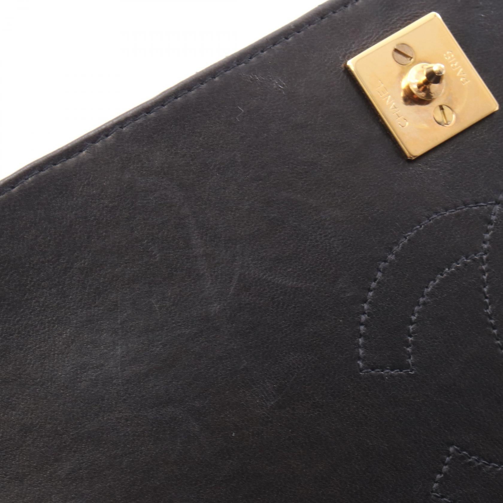 マトラッセ フルフラップ チェーンショルダーバッグ ラムスキン ブラック ゴールド金具 シャネル バッグ CHANEL