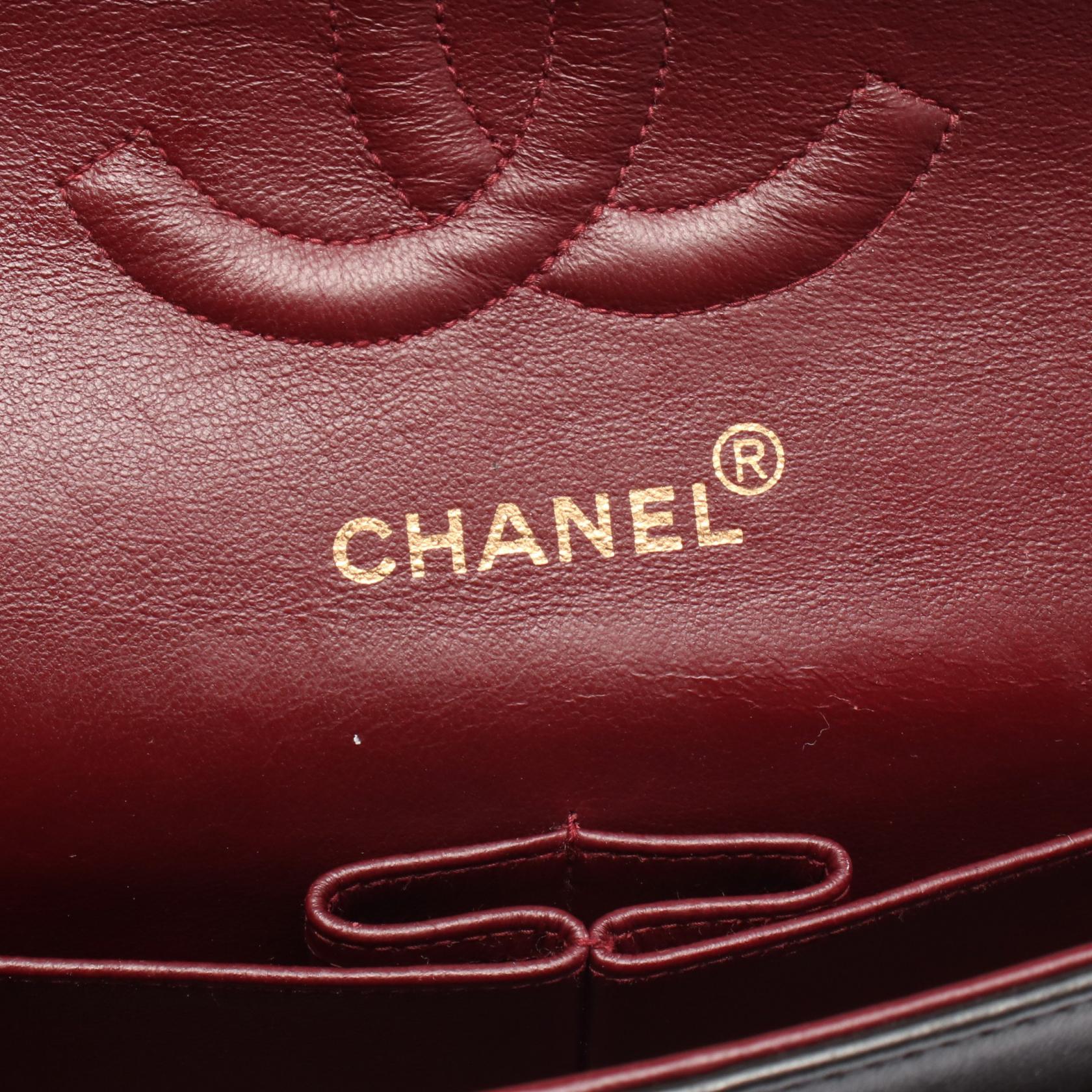 マトラッセ Wフラップ Wチェーンショルダーバッグ ラムスキン ブラック ゴールド金具 シャネル バッグ CHANEL