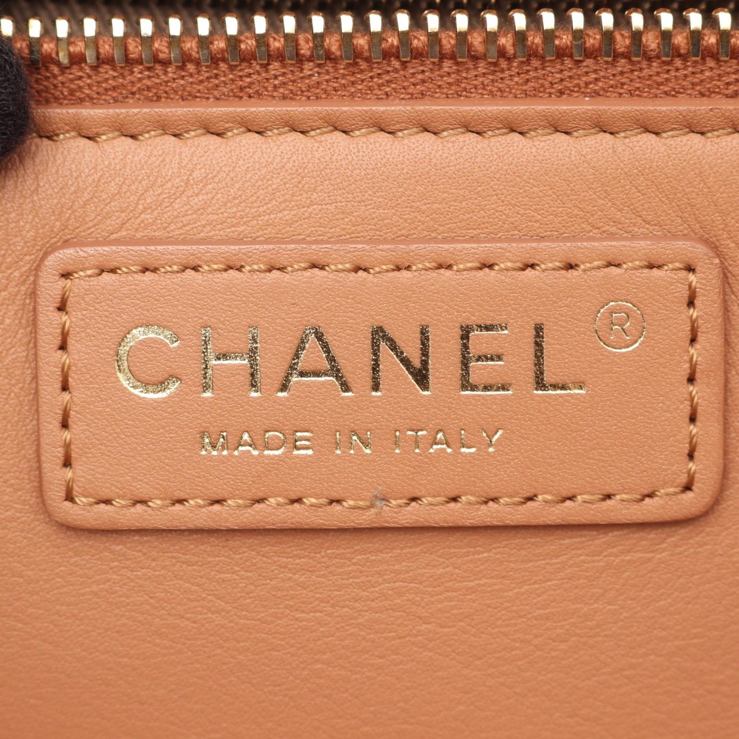 マトラッセ チェーンショルダーバッグ チェーントートバッグ レザー コーラルオレンジ ゴールド金具 シャネル バッグ CHANEL