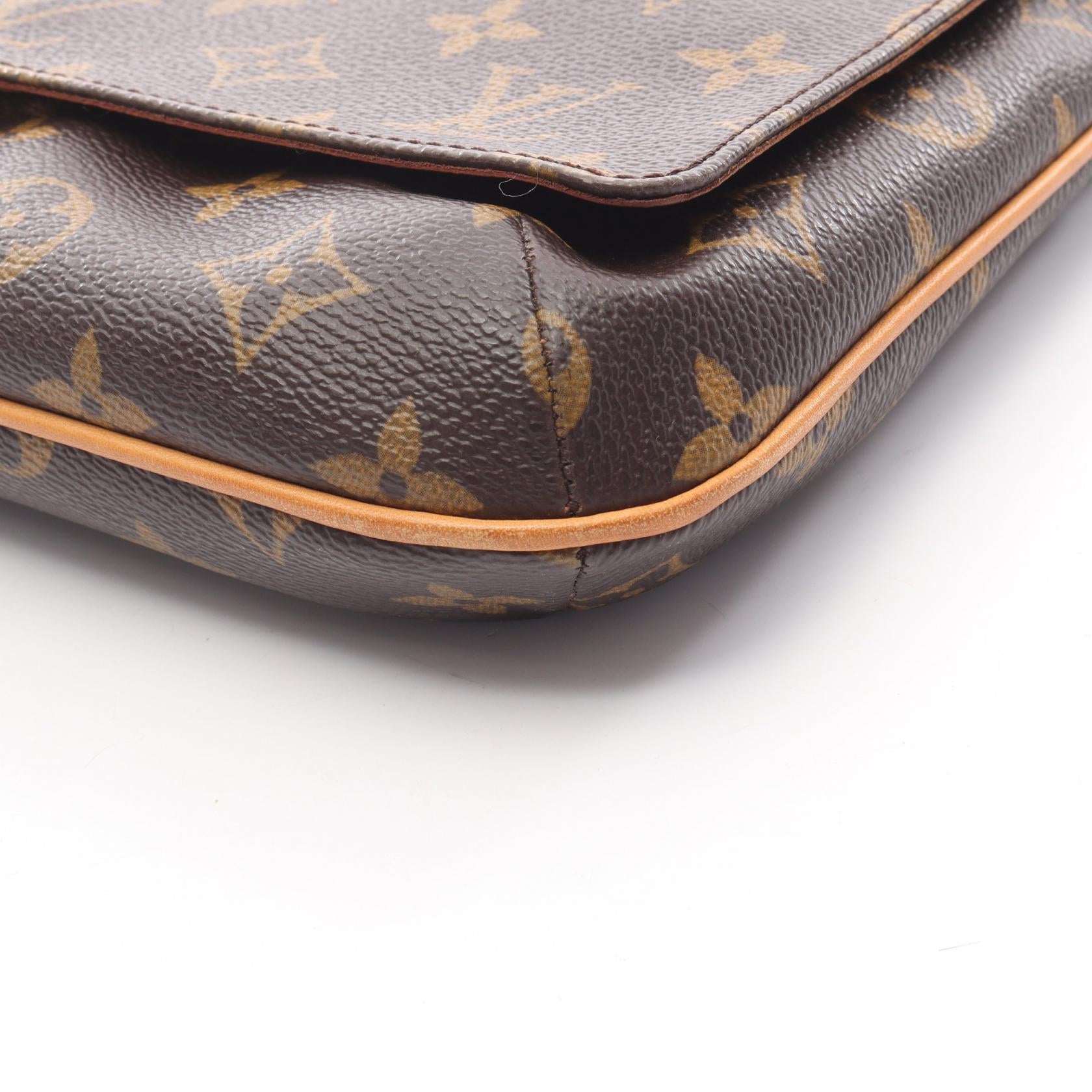 ルイ・ヴィトン LOUIS VUITTON ミュゼットタンゴ ロングストラップ モノグラム ショルダーバッグ バッグ PVCコーティングキャンバス レザー レディース ブラウン系 M51388 【中古】 ミュゼットタンゴ ロングストラップ モノグラム ショルダーバッグ PVC