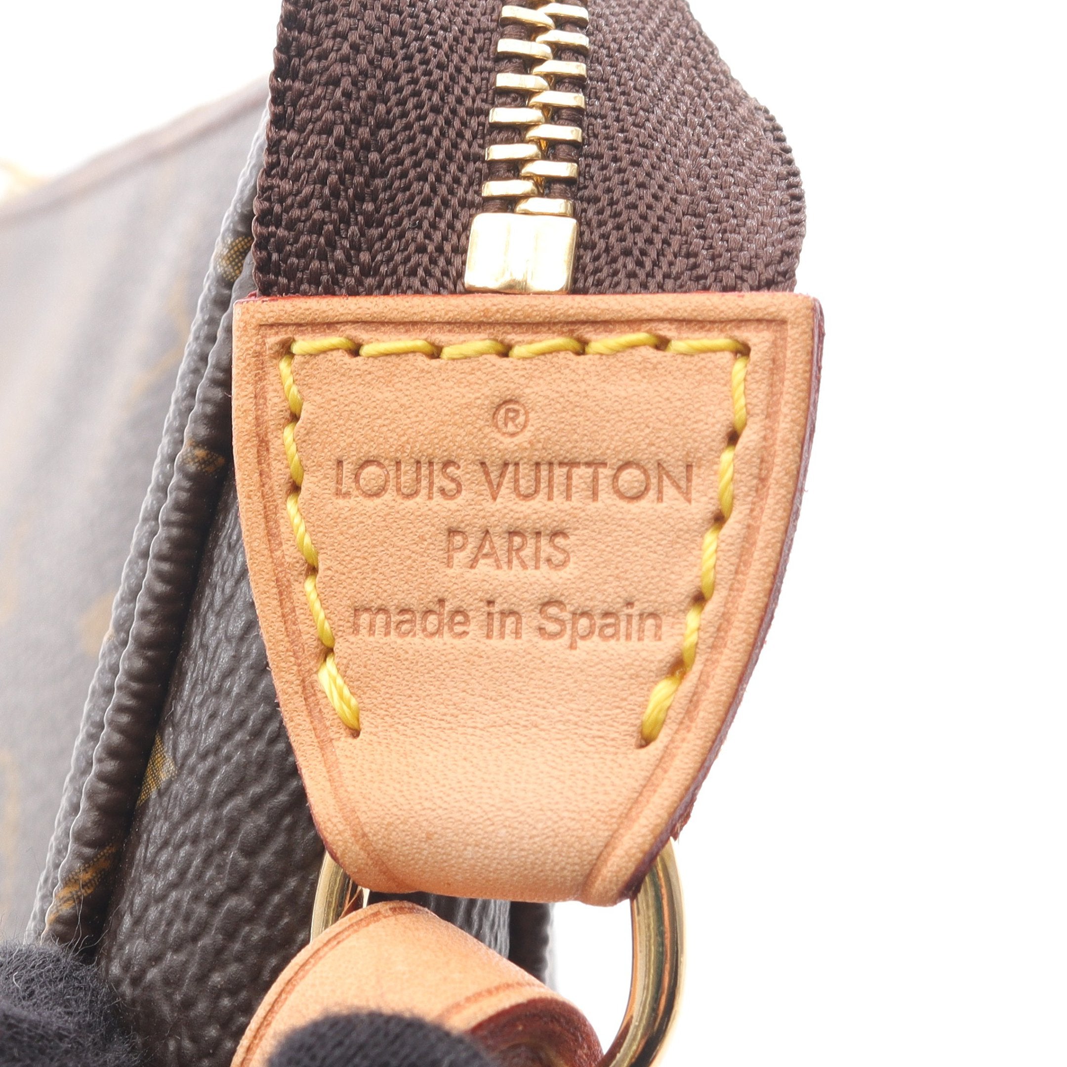 ルイヴィトン モノグラム　ポシェットアクセソワール　ハンドバッグ LOUIS VUITTON(ルイヴィトン) モノグラム ミュルティ・ポシェット
