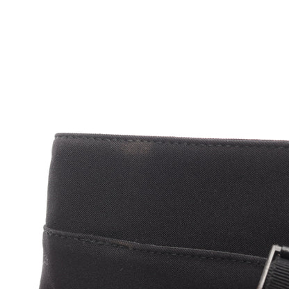 ヴァラ チェーンショルダーバッグ ナイロン ブラック サルヴァトーレフェラガモ バッグ Salvatore Ferragamo