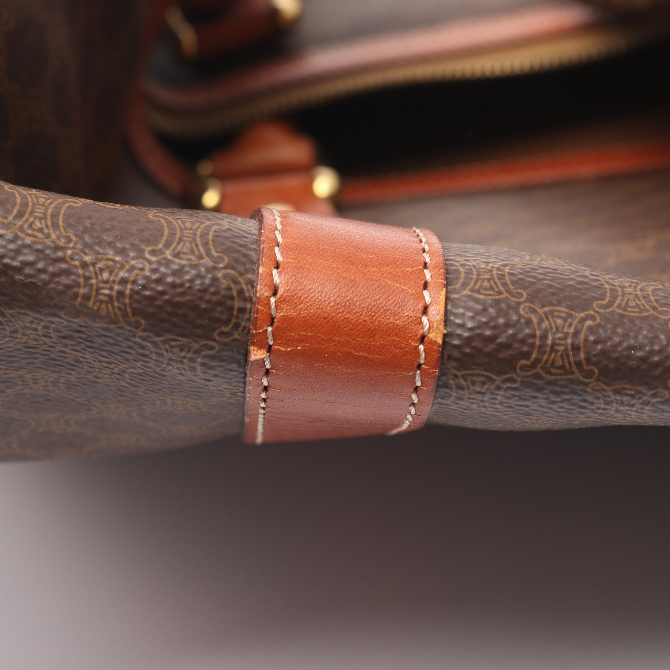 マカダム ボストンバッグ PVC レザー ダークブラウン ライトブラウン