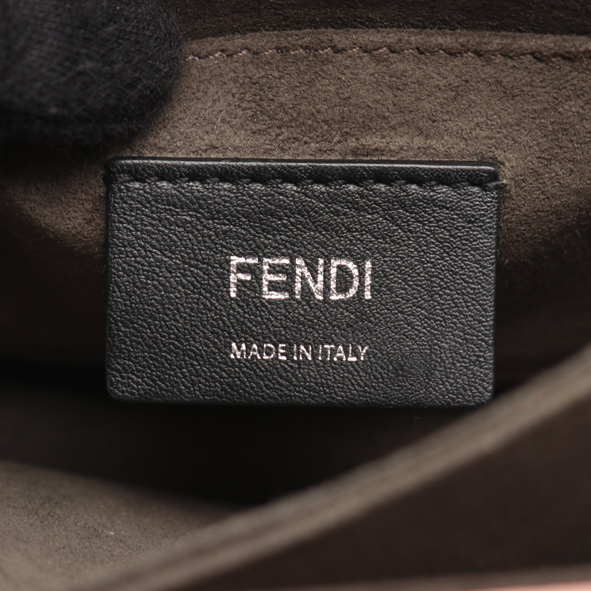 MINI KAN I ミニ キャナイ チェーンショルダーバッグ スタッズ レザー レッド フェンディ バッグ FENDI