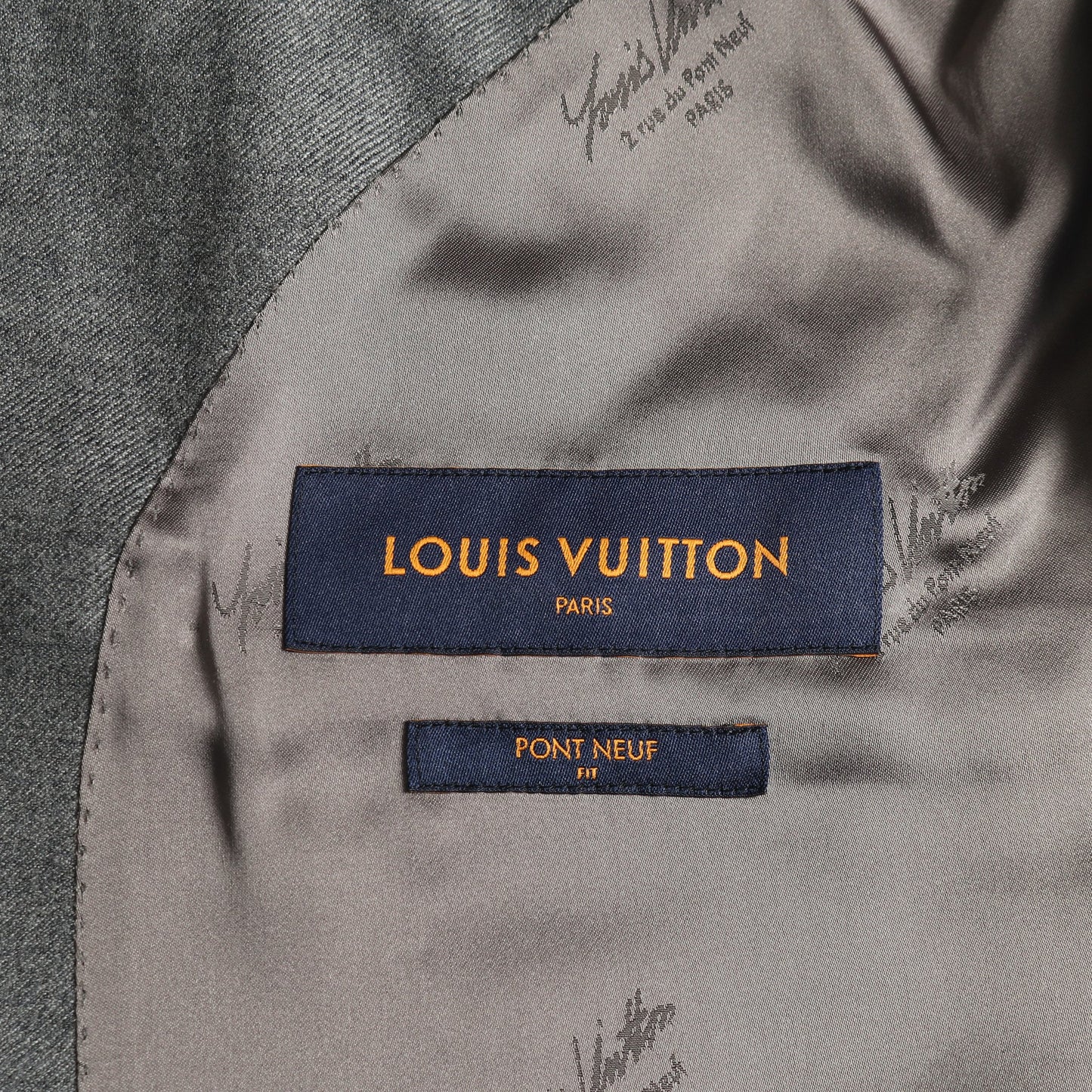 ダブルブレステッド ポンヌフ スーツ セットアップ ウール カシミヤ グレー ルイヴィトン スーツ LOUIS VUITTON