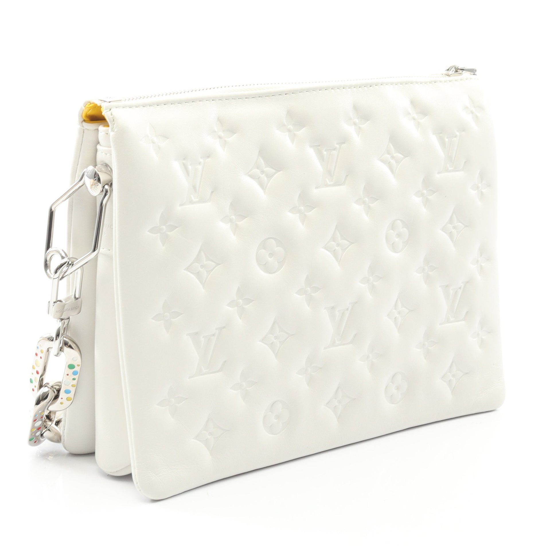LV × YK クッサンPM モノグラムエンボス チェーンショルダーバッグ ラムスキン ホワイト 草間彌生 2WAY ルイヴィトン バッグ LOUIS VUITTON