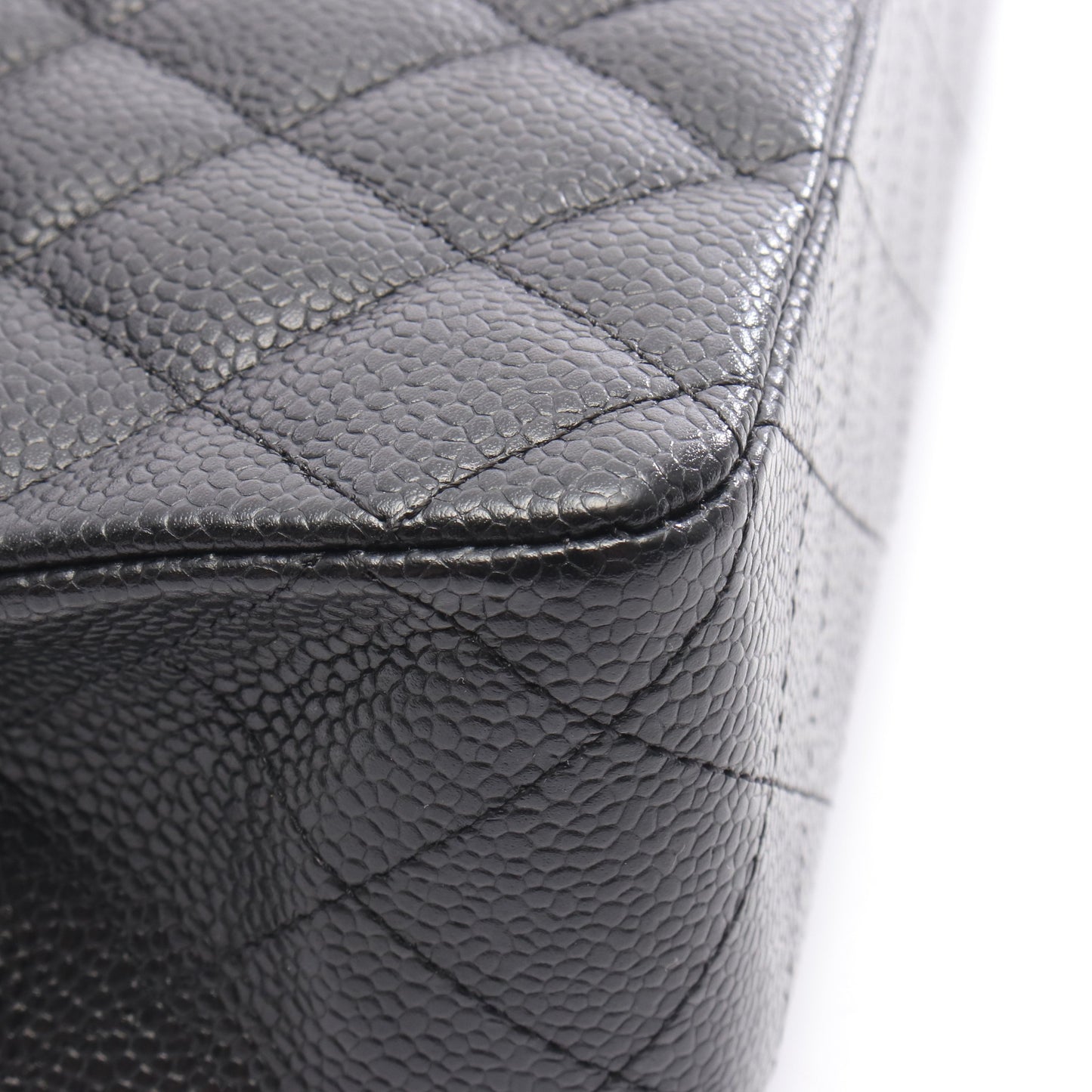 マトラッセ Wフラップ Wチェーンショルダーバッグ キャビアスキン ブラック シルバー金具 シャネル バッグ CHANEL